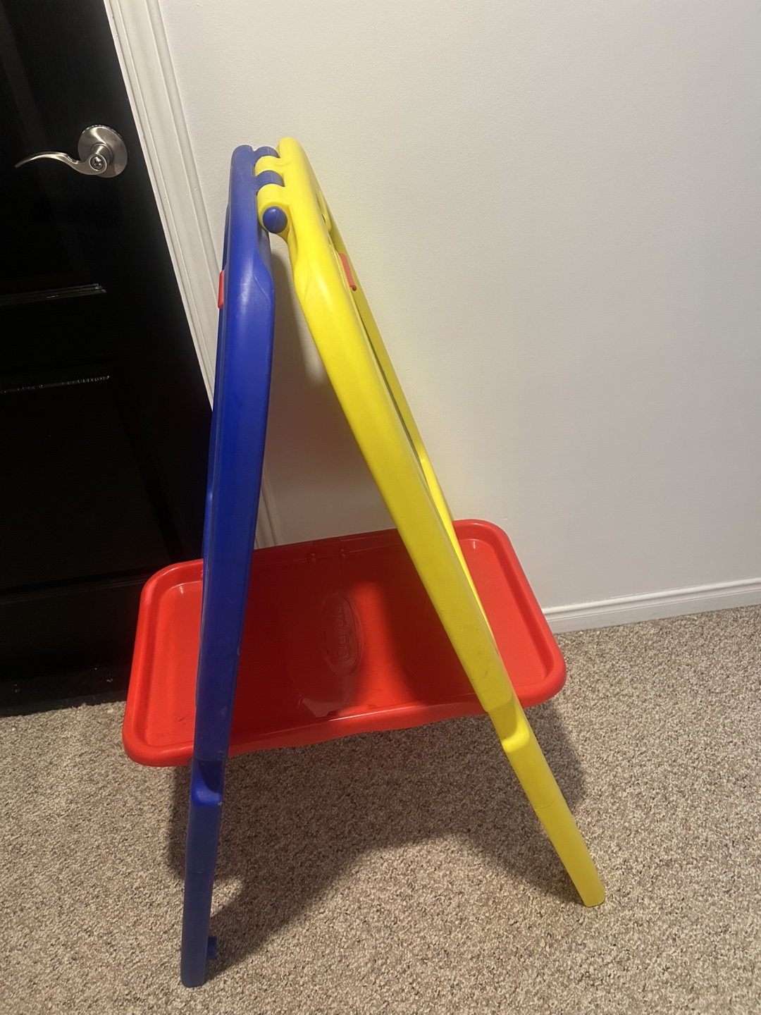 Crayola Double-Sided Easel - photo 2