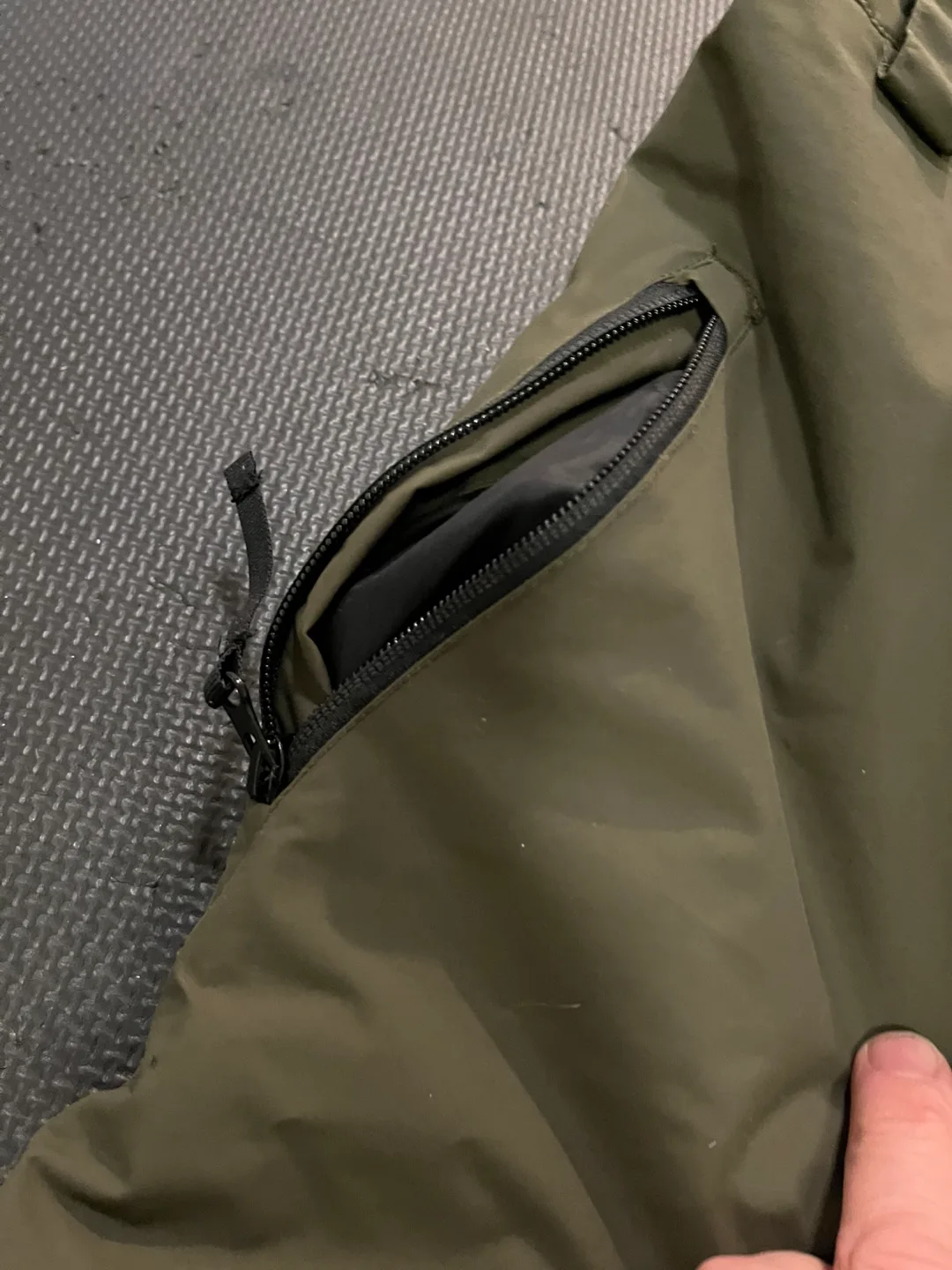 Heilly Hansen Kids' Snow Pants - Size 14-16 image indicator(5)