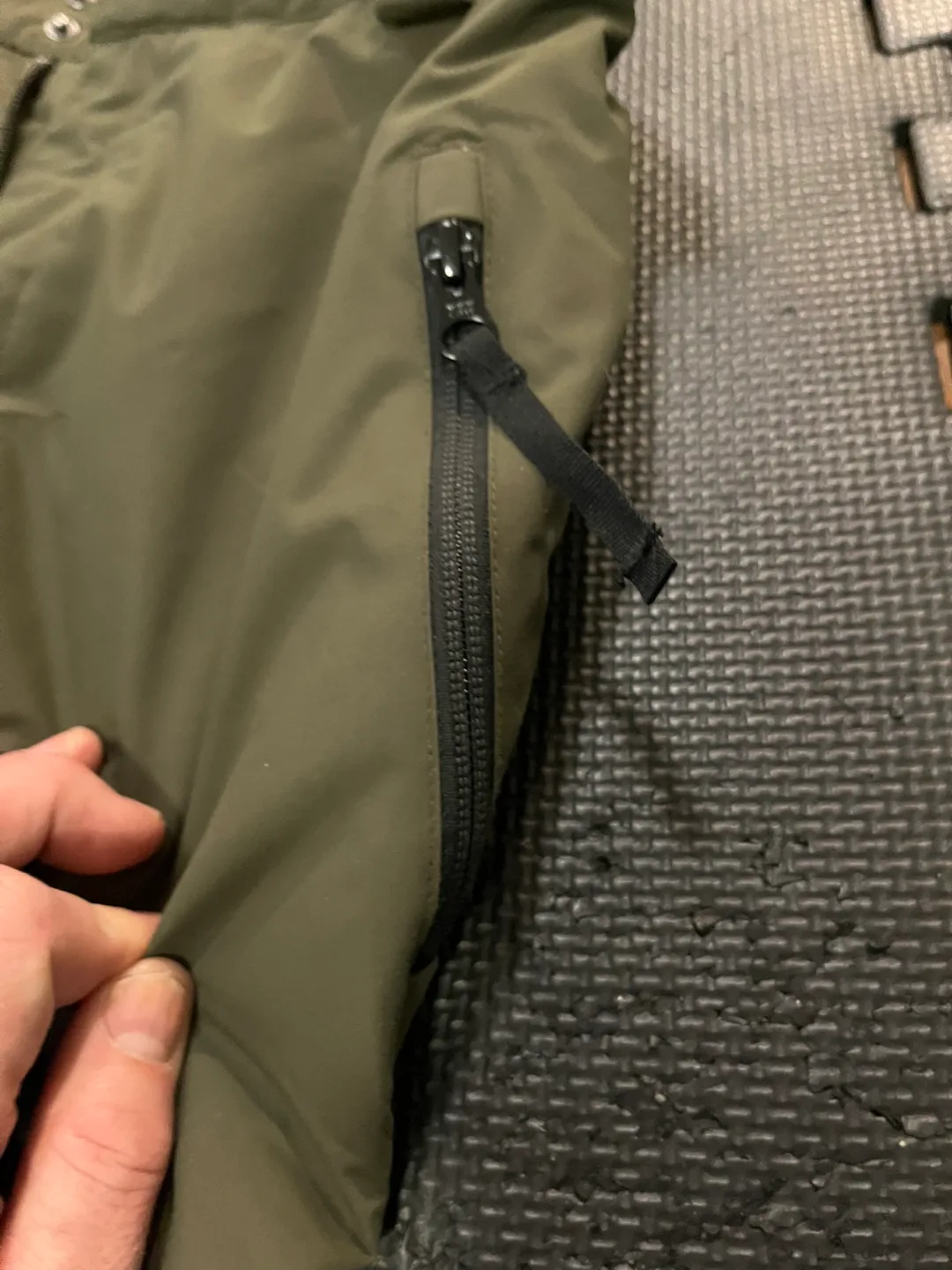 Heilly Hansen Kids' Snow Pants - Size 14-16 image indicator(4)