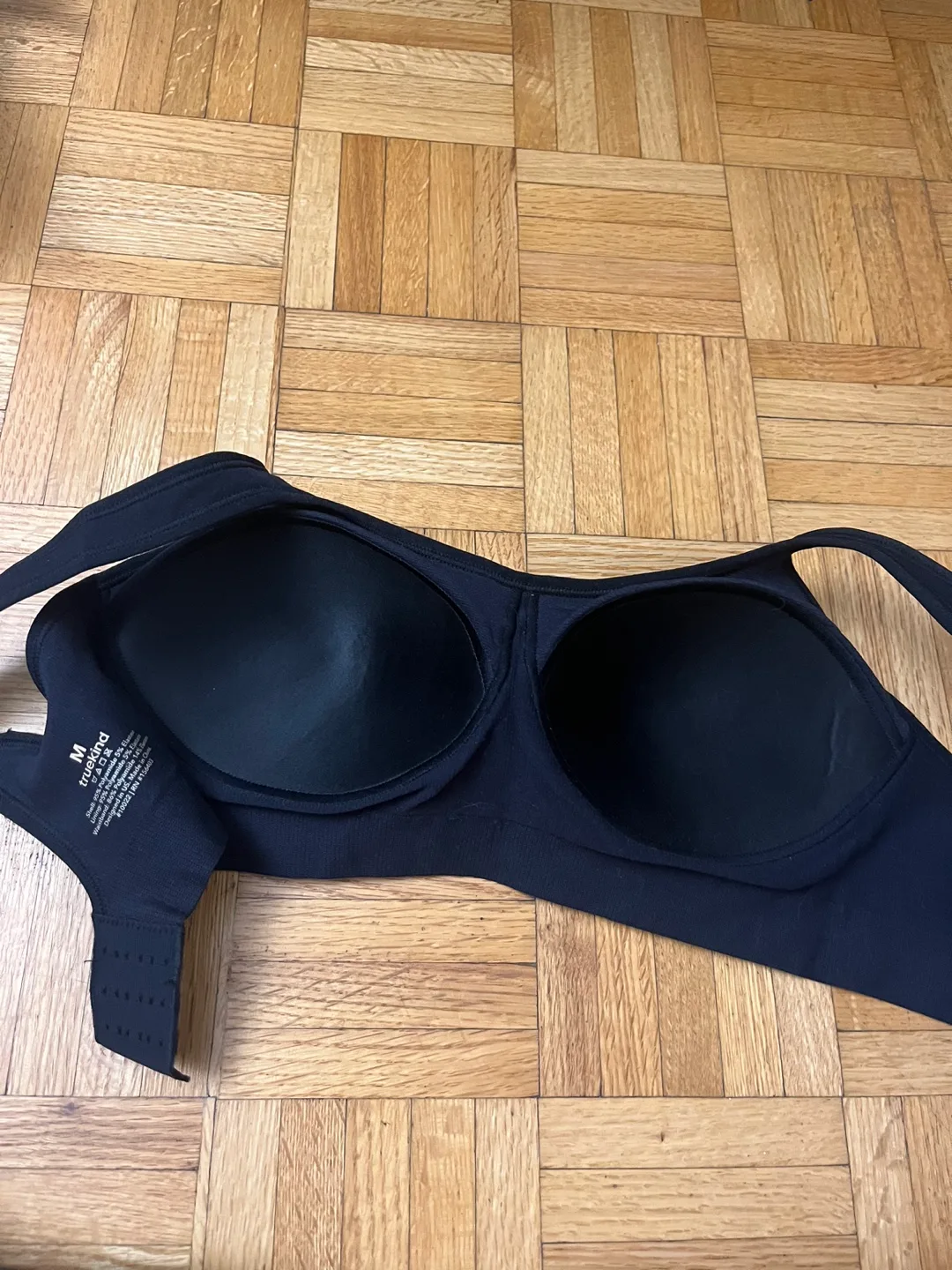 TrueKind Medium Black Sports Bra image indicator(3)