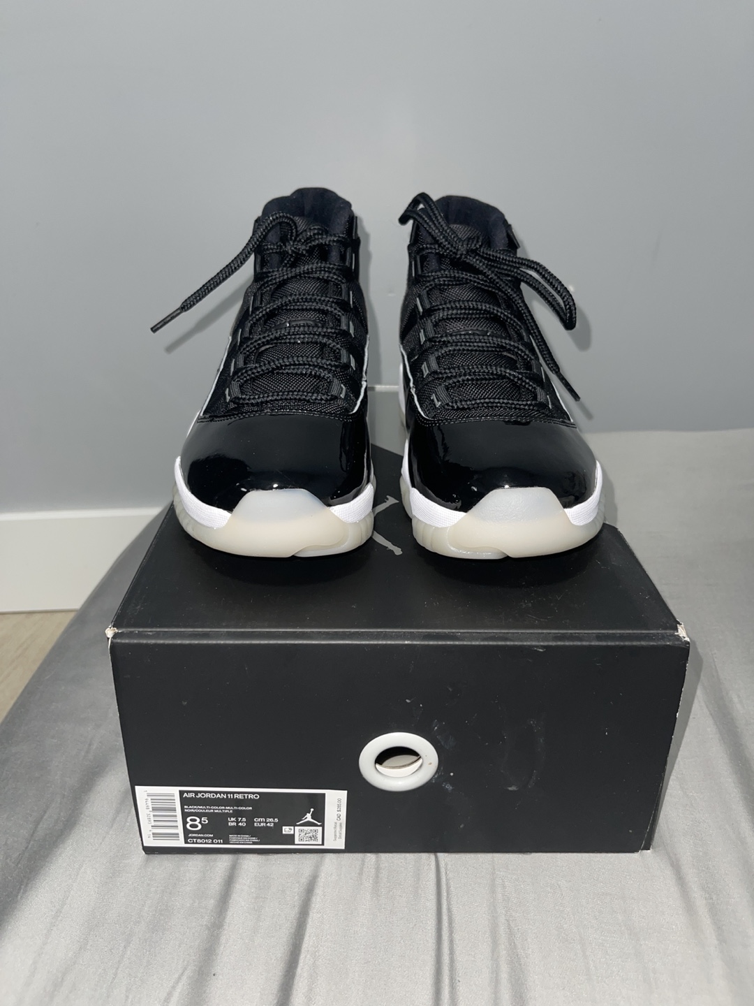 Air Jordan 11 Retro Black/Multi-Color Size 8.5 men’s