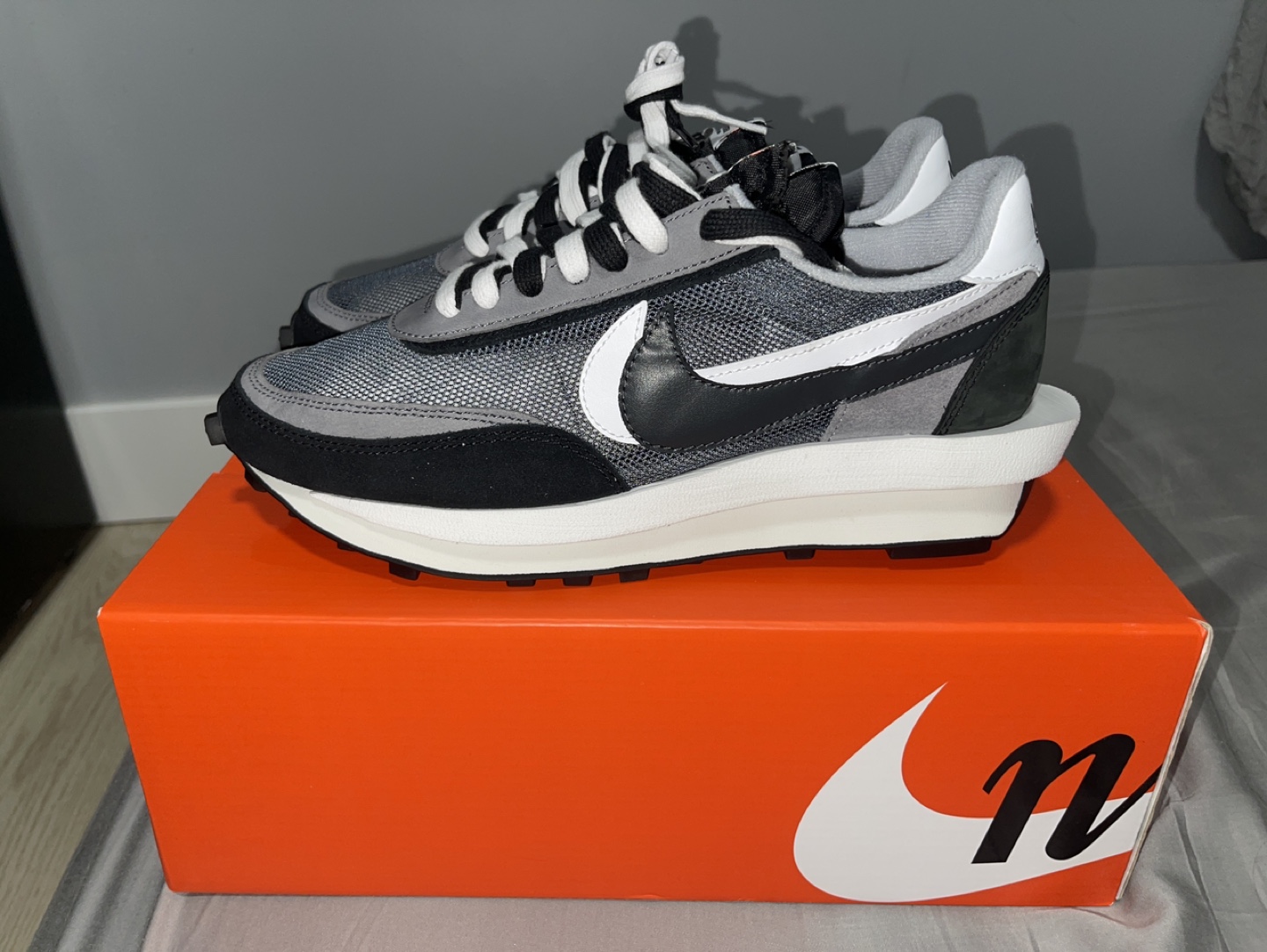Nike LDWaffle Sacai Sneakers - Size 9 - photo 2