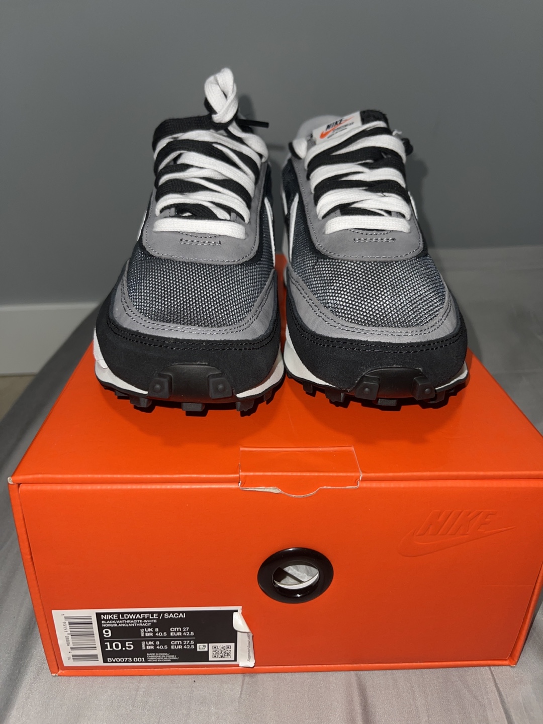 Nike LDWaffle Sacai Sneakers - Size 9