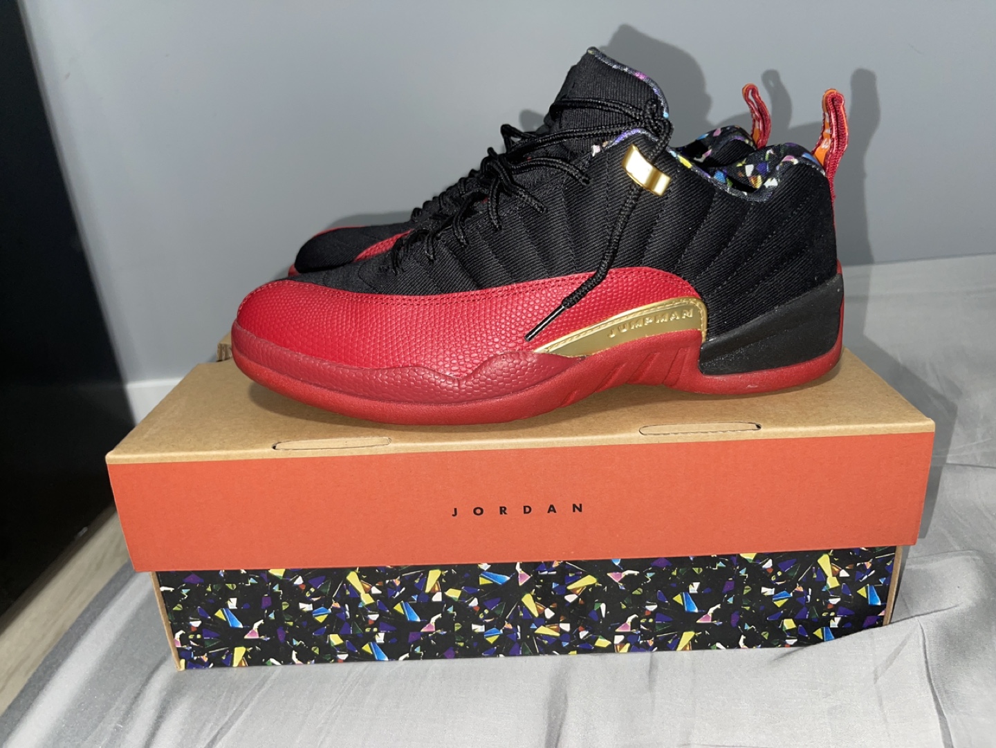 Air Jordan 12 Retro SE 'black/ varsity red' - Size 8.5 - photo 2