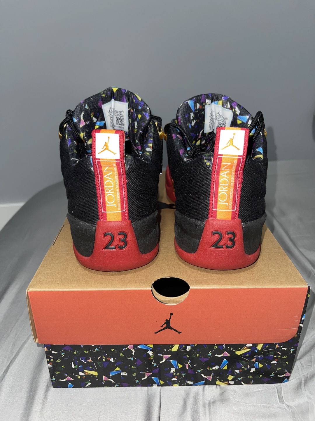 Air Jordan 12 Retro SE 'black/ varsity red' - Size 8.5 - photo 4