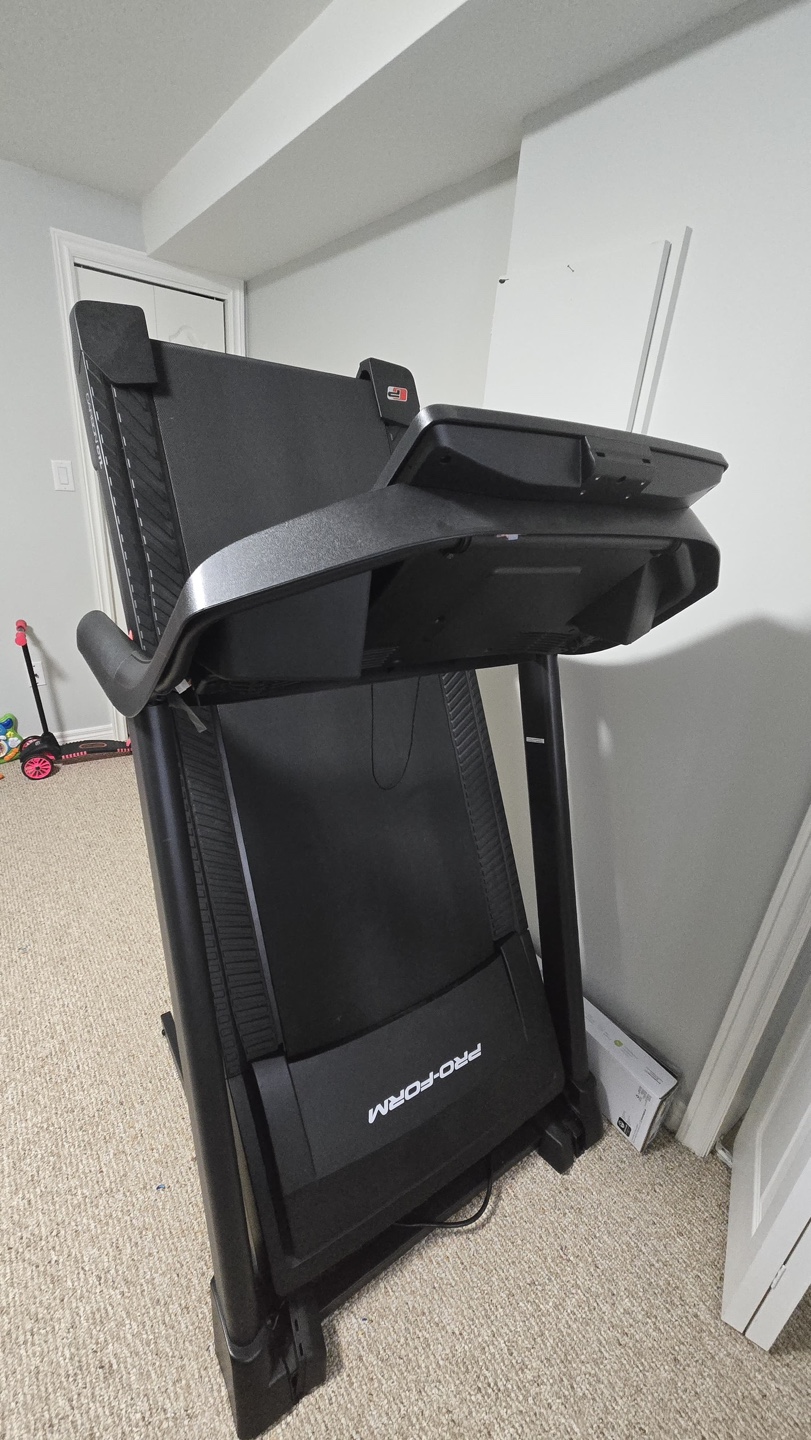 ProForm 550 Treadmill - photo 3