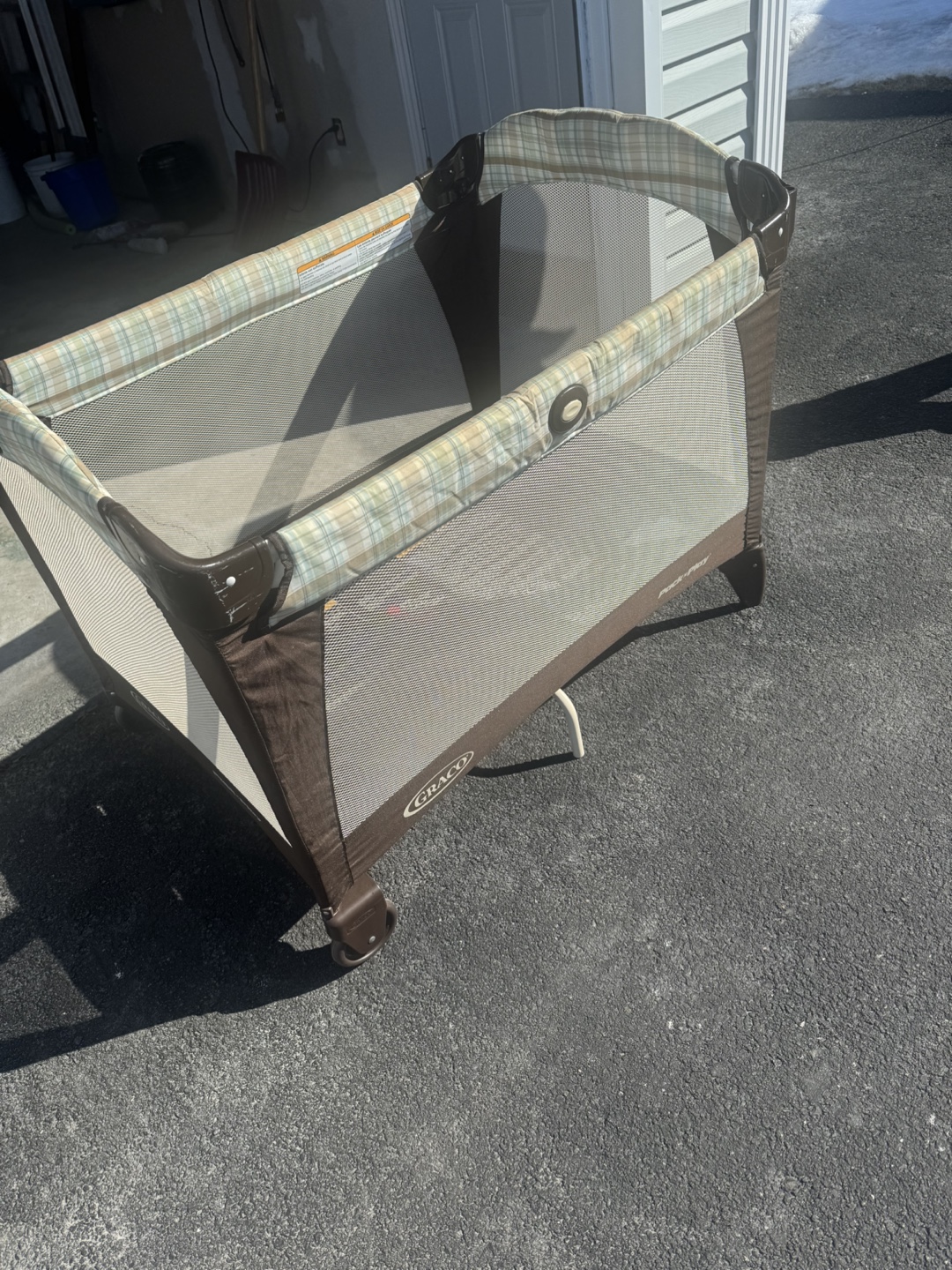 Graco Pack 'n Play Playard