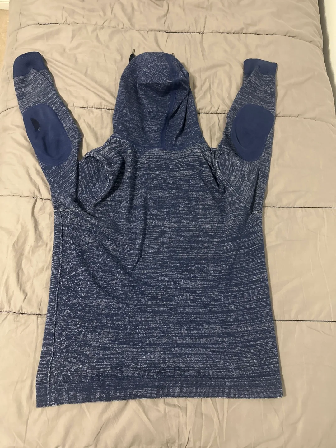 Hugo Boss Men's Size M Blue Hoodie image indicator(7)