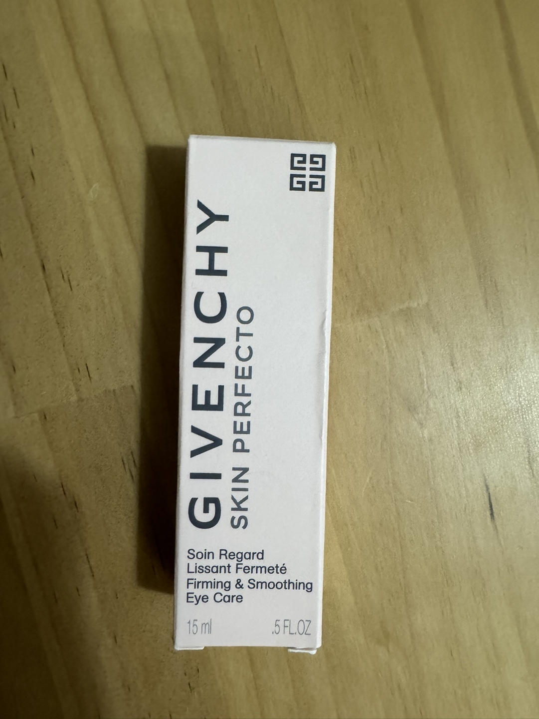 Givenchy Skin Perfecto Firming & Smoothing Eye Care