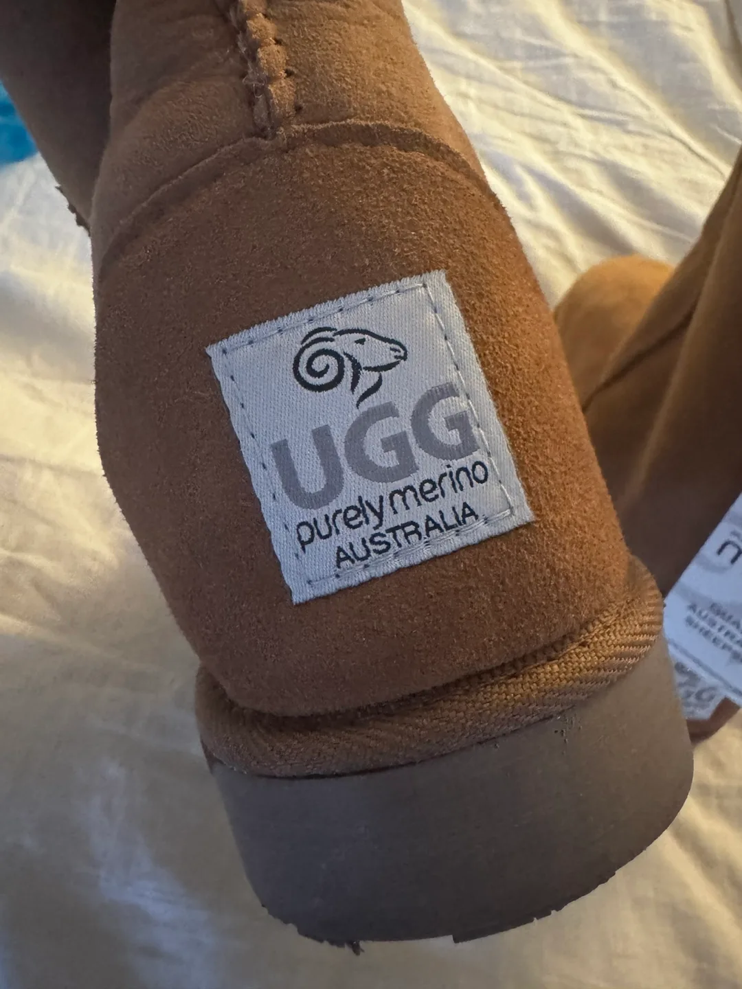 Men’s UGG Australian sheepskin winter boots image indicator(3)