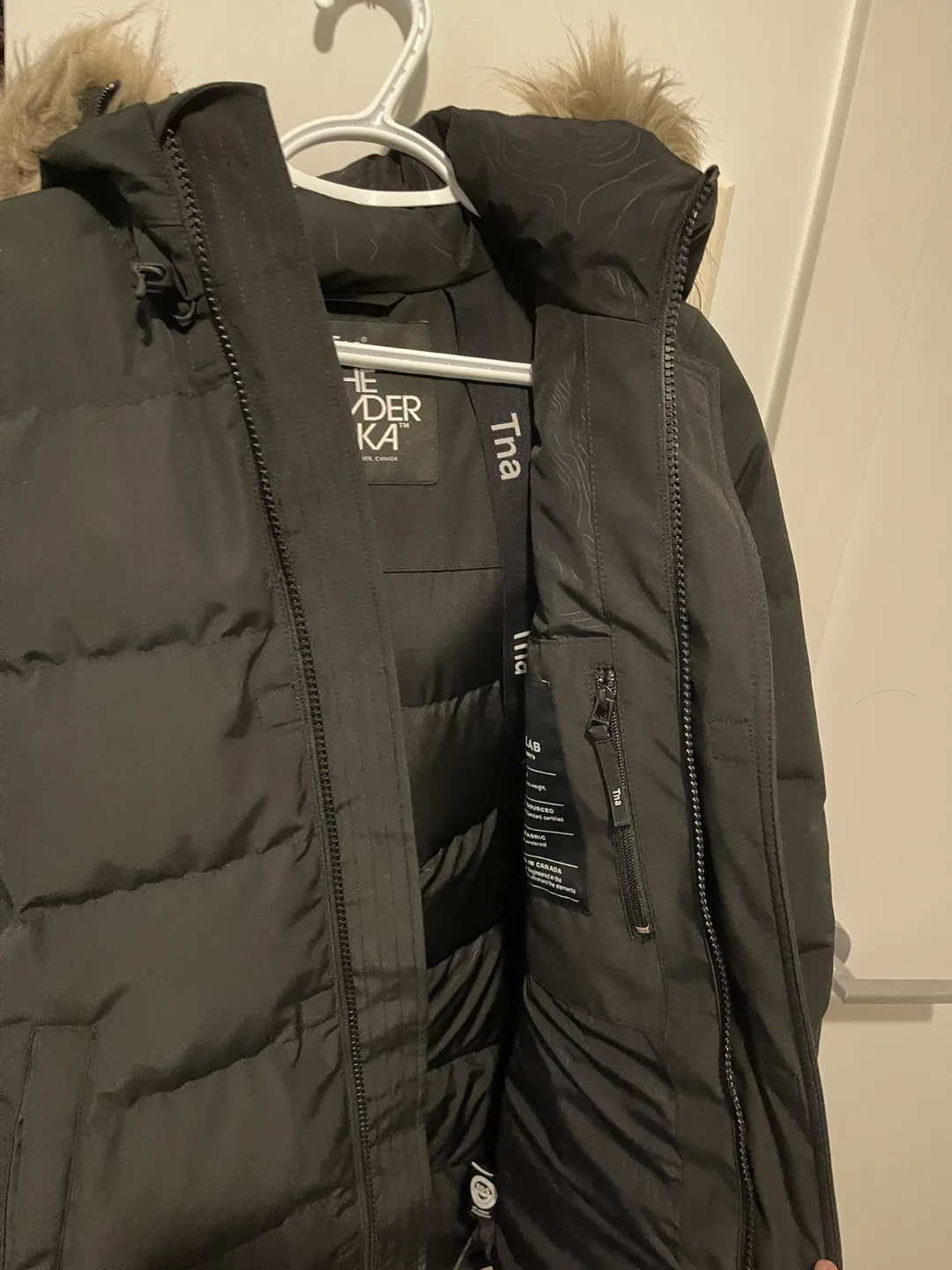 Aritzia TNA The Powder Parka image indicator(7)