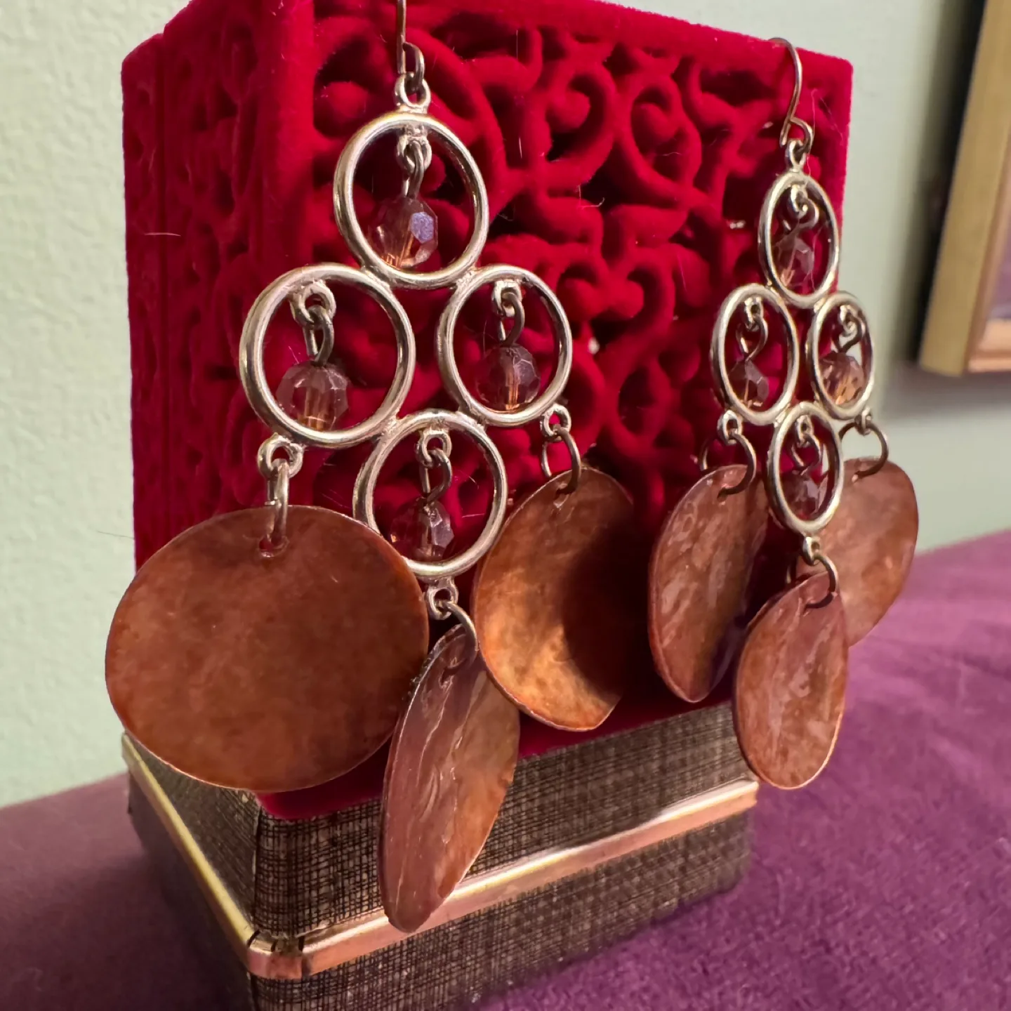 Vintage Polished Shell Dangle Earrings (Pierced, Fish Hook) image indicator(5)