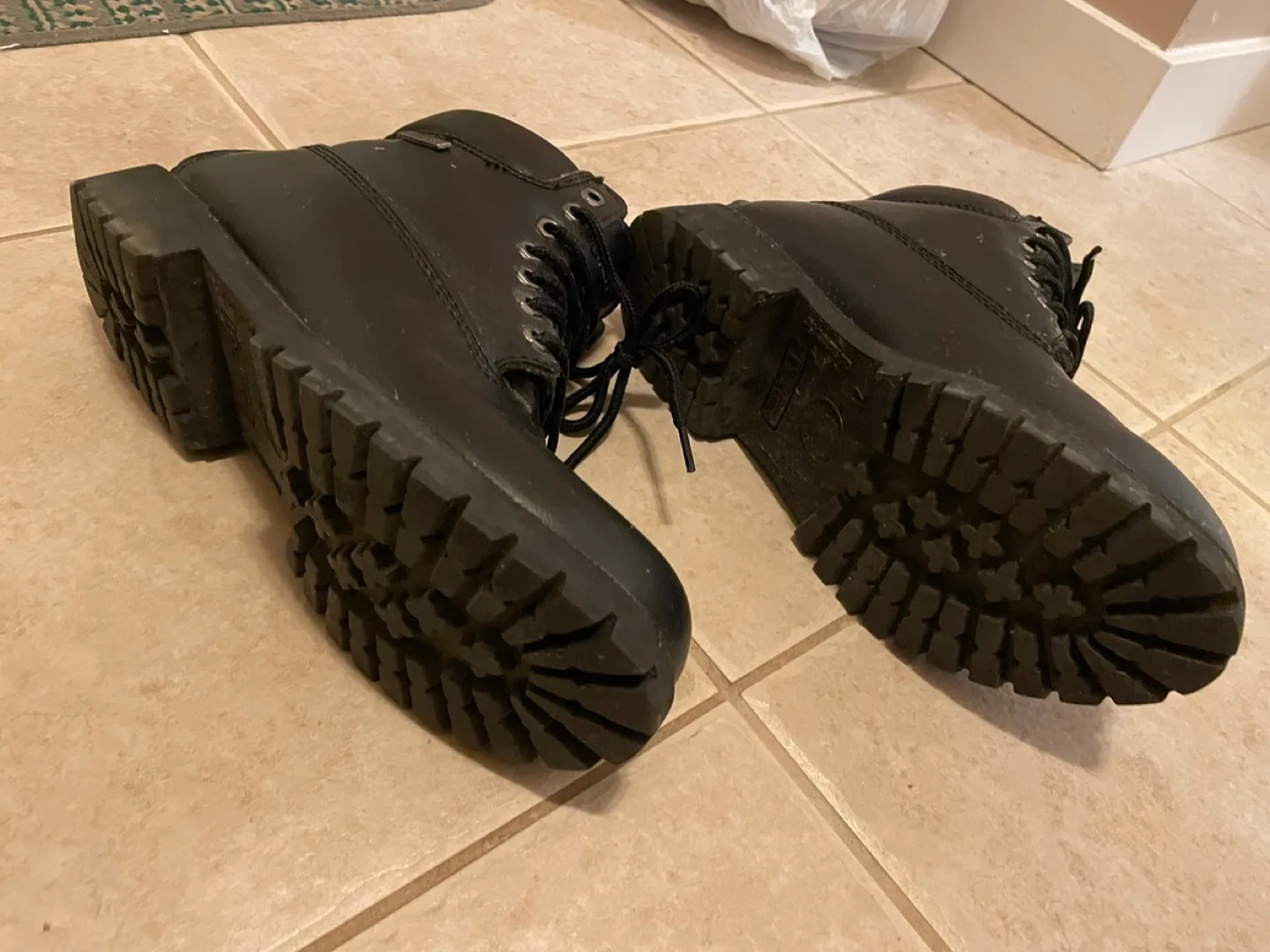 Dexter Waterproof Black Lace-Up Boots - Size 7 image indicator(5)