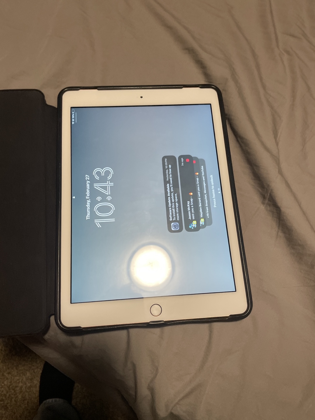 iPad with Case #freecycle