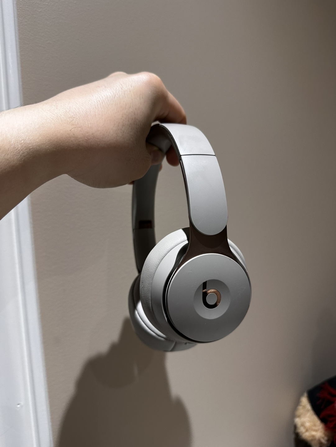 Beats Solo Pro Wireless Headphones - Light Grey - photo 3