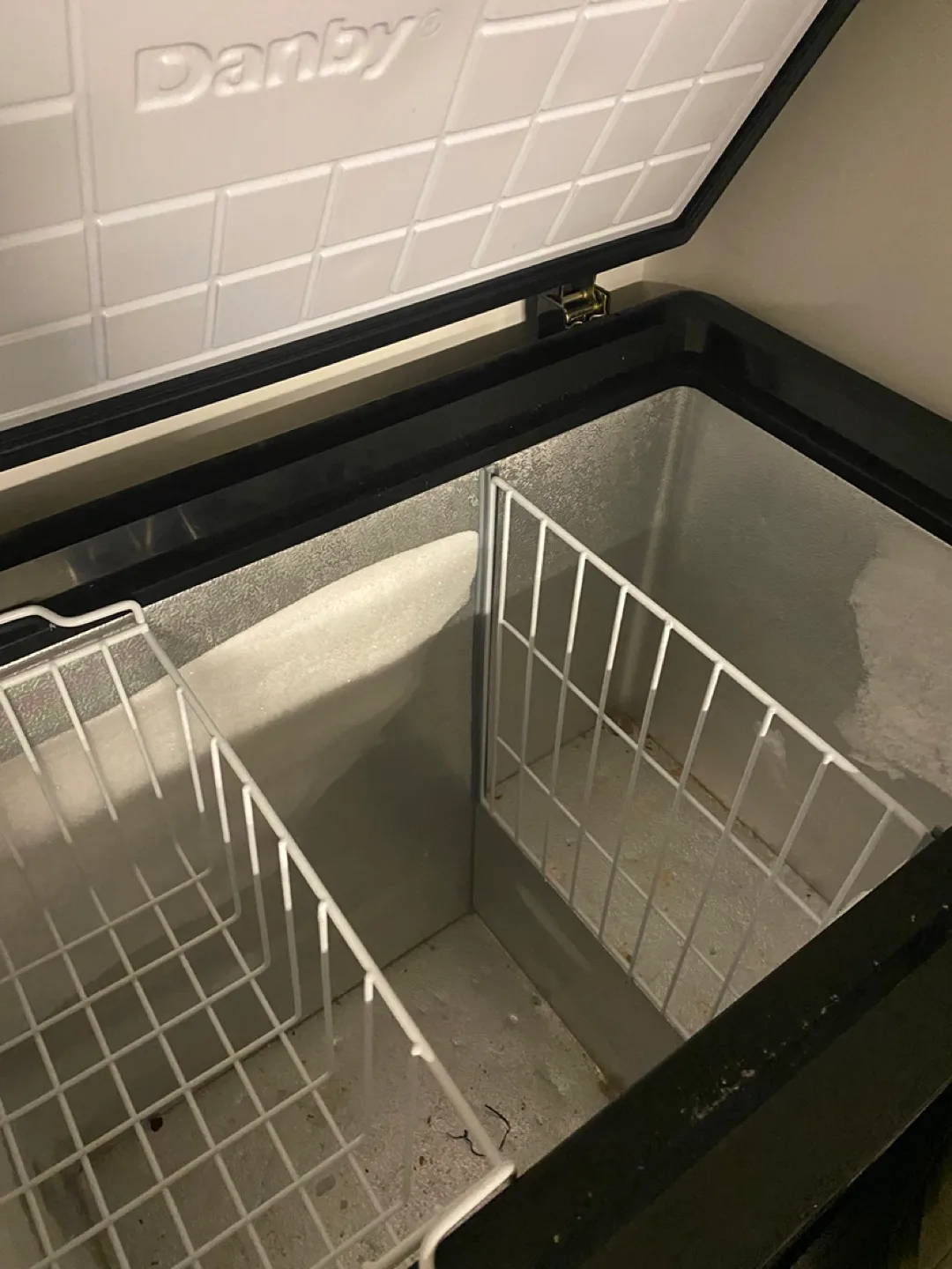 Danby Designer 3.5 cu. ft. Chest Freezer thumbnail