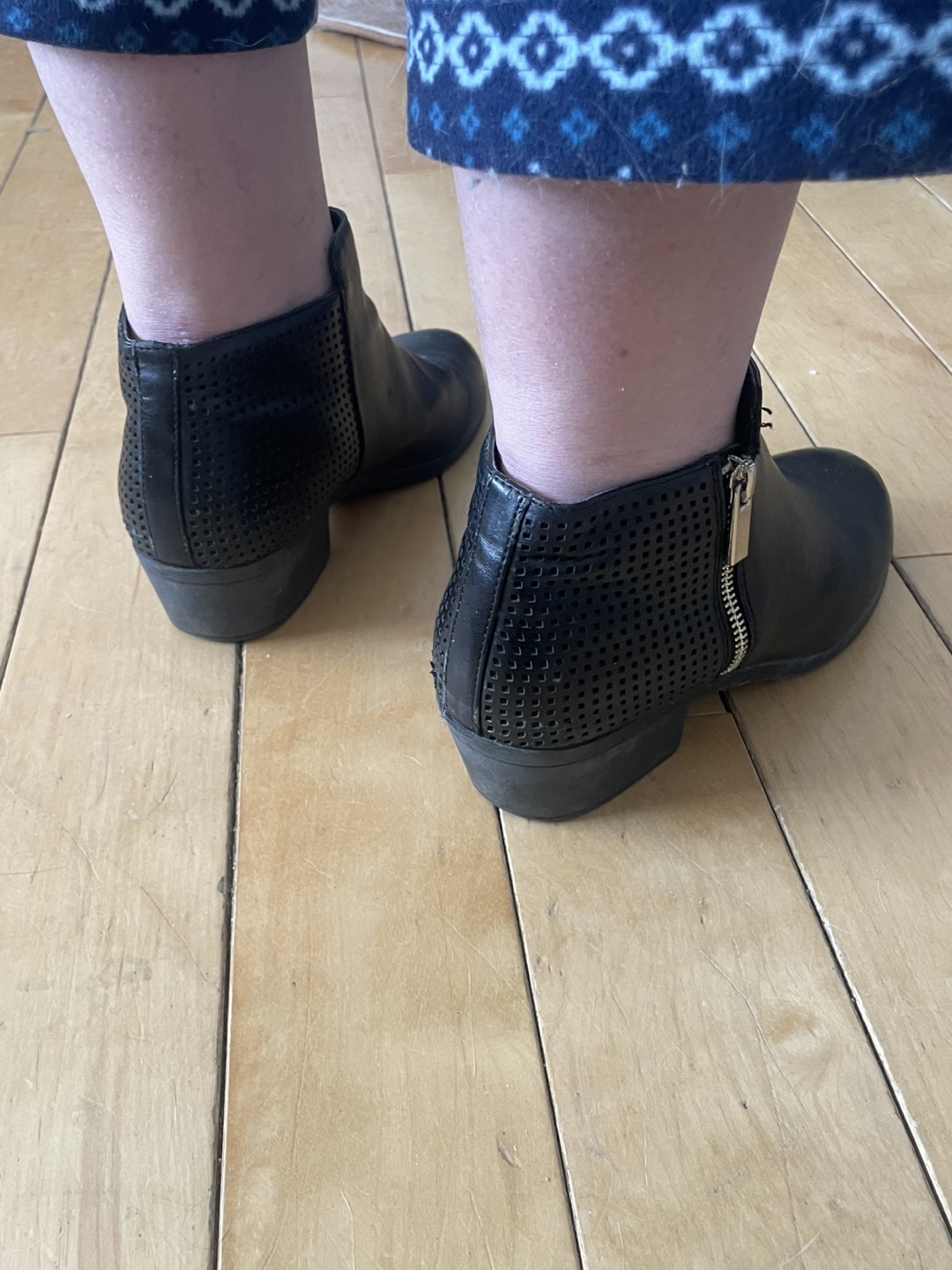Black Ankle Booties with Side Zipper - photo 3