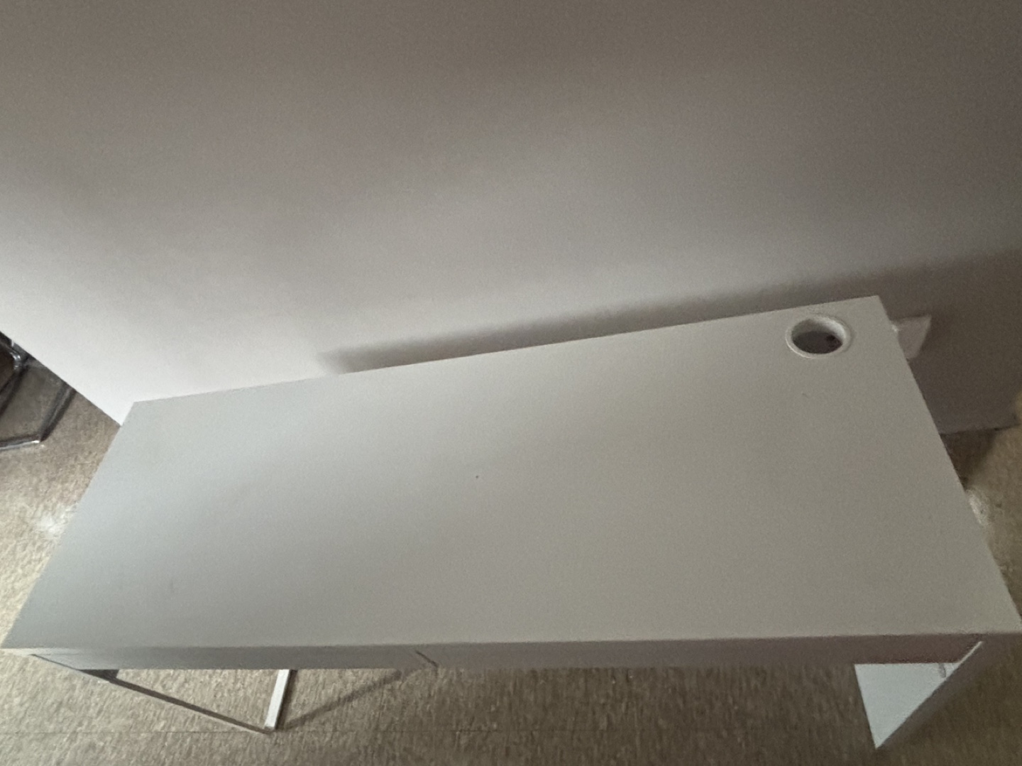 White Desk with Two Drawers - photo 2