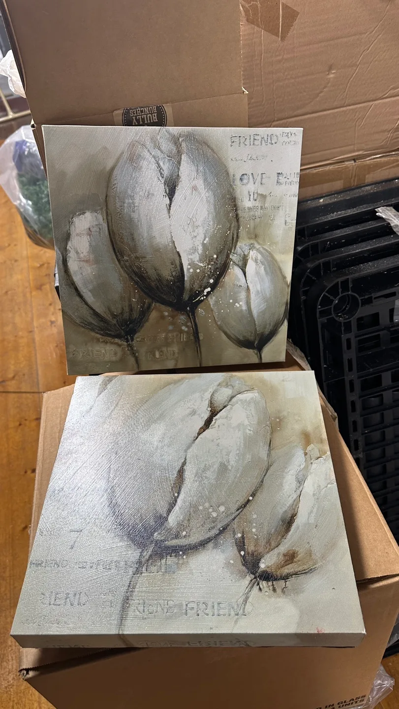 Set of Two Canvas Tulip Paintings image indicator(2)