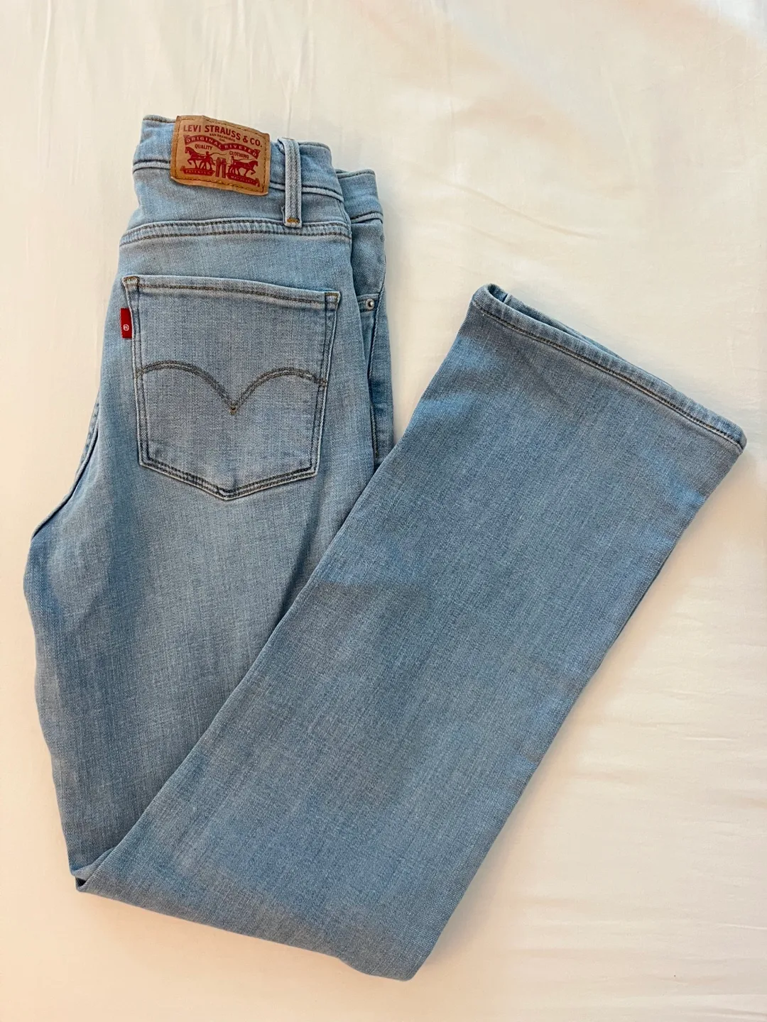 Levi's 315 Shaping Bootcut Jeans thumbnail