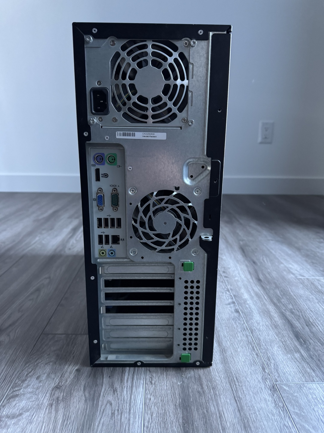 HP Compaq 8100 Elite Convertible Minitower Desktop Computer - photo 2