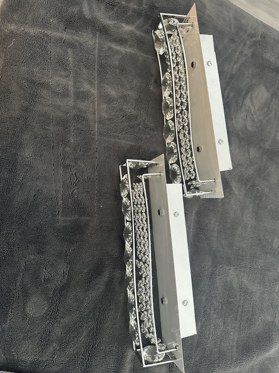 Pair of brand new Crystal vanity light fixtures - photo 2