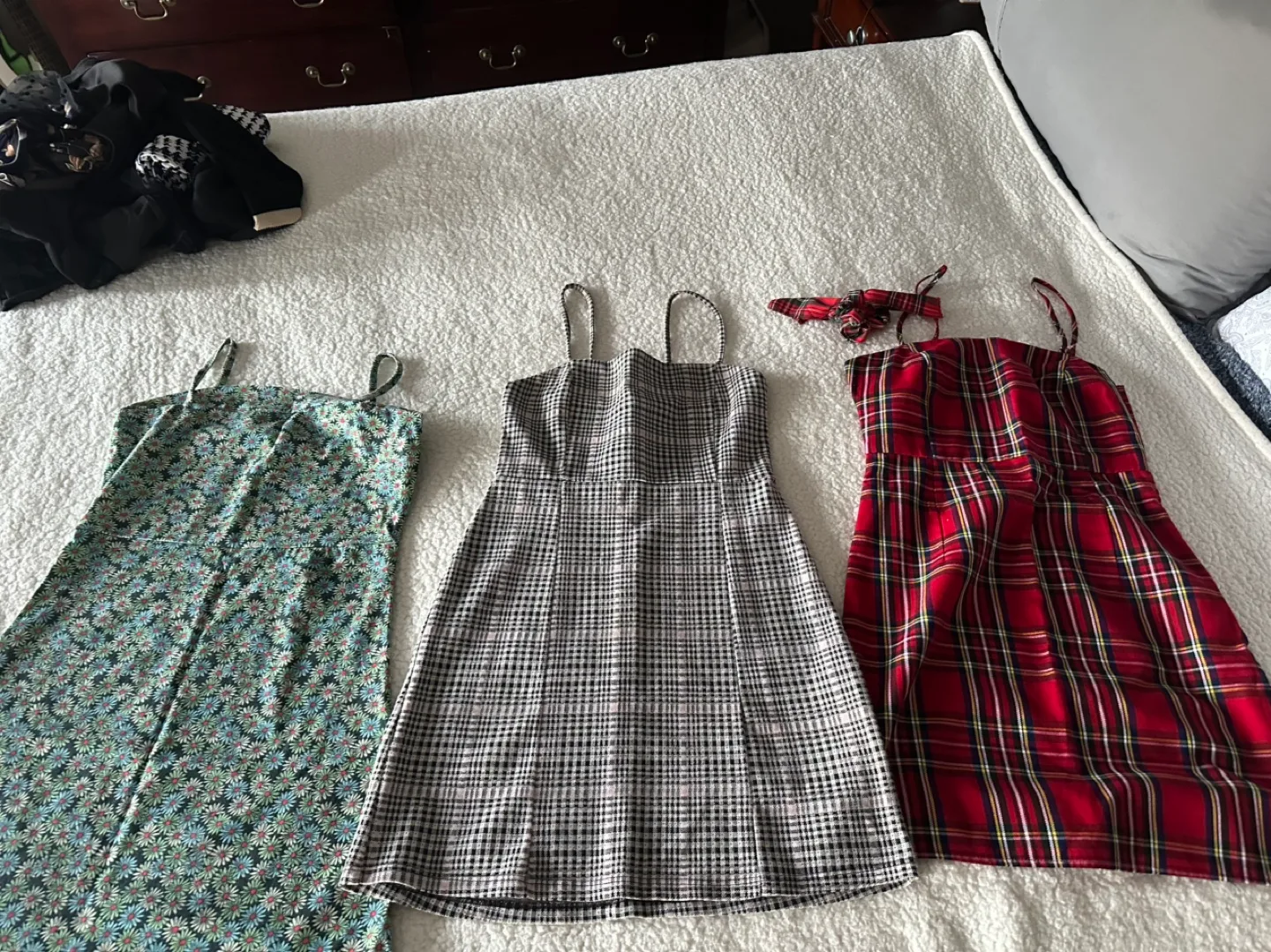 Three cute summer dresses bundle thumbnail
