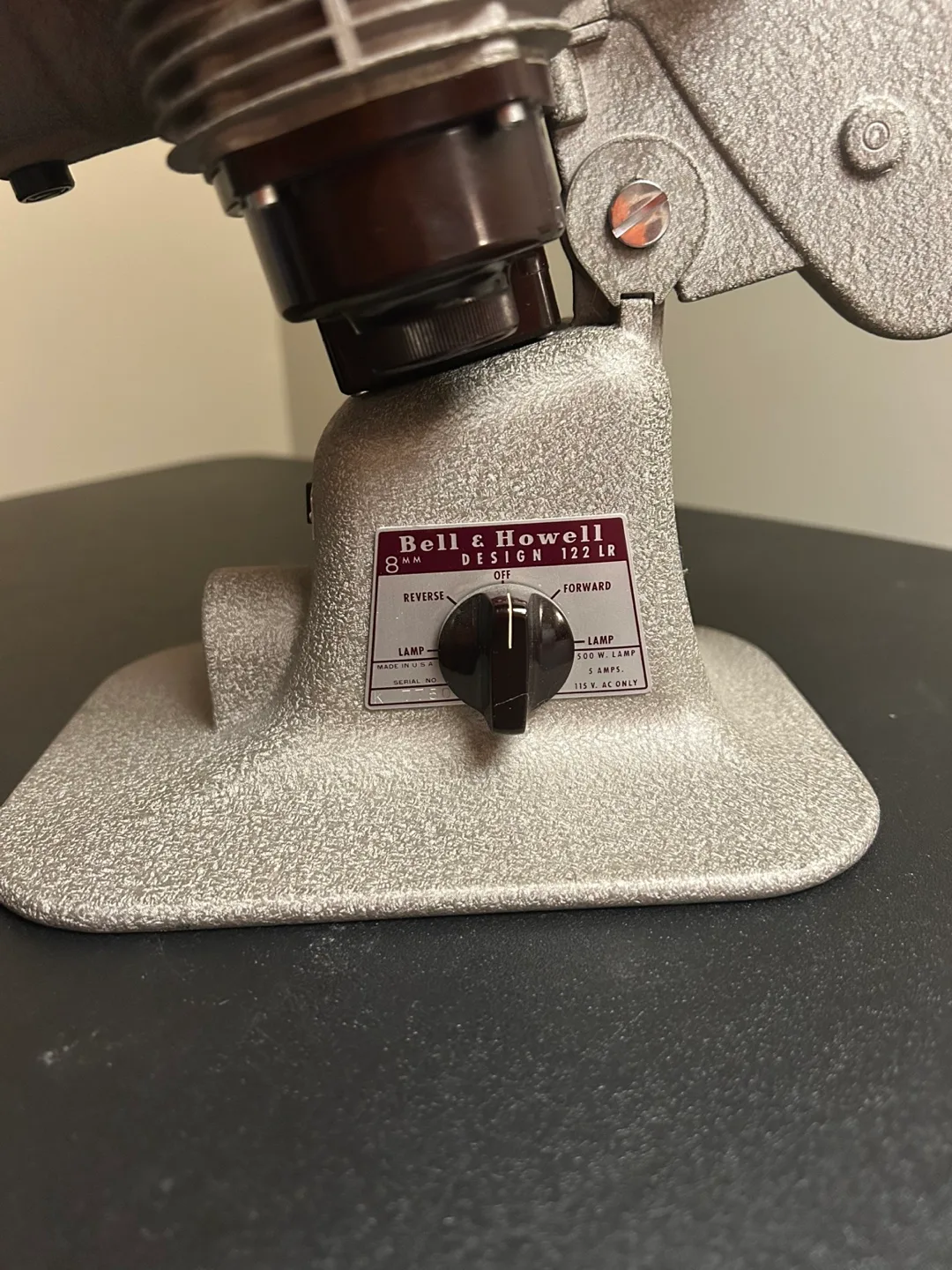 Vintage Bell & Howell 8mm Film Projector - Model 122 LR image indicator(4)