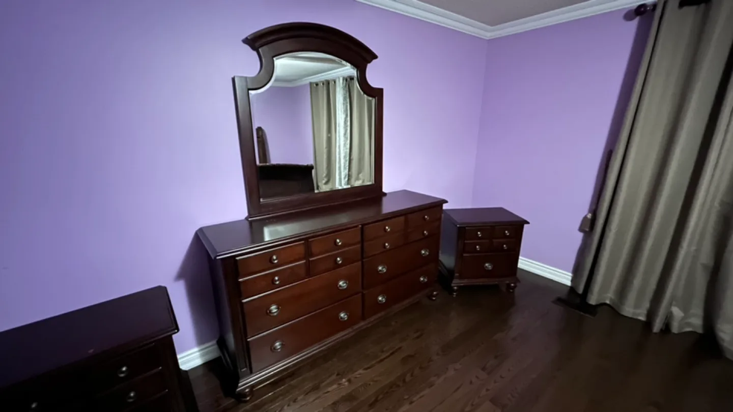 King Bed image indicator(5)