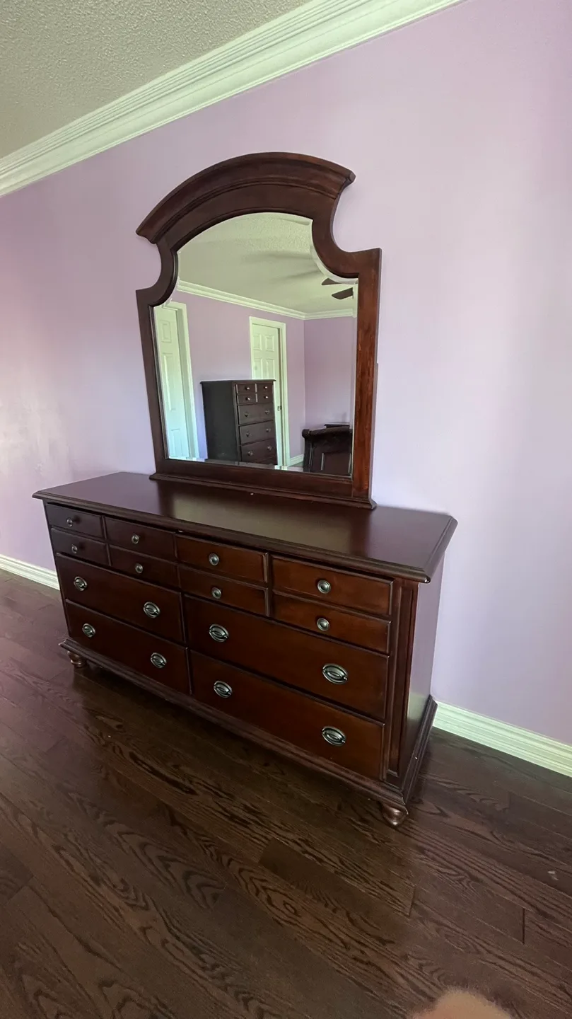 King Bed image indicator(8)