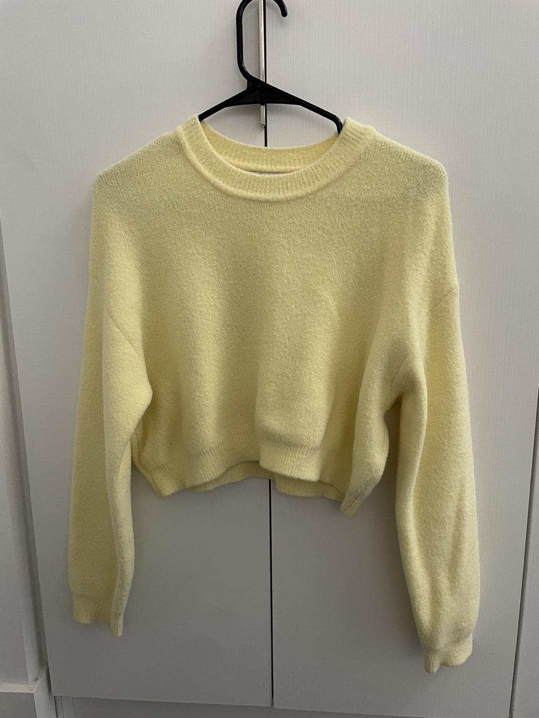 Yellow Cropped Fuzzy Knit Sweater Size Small