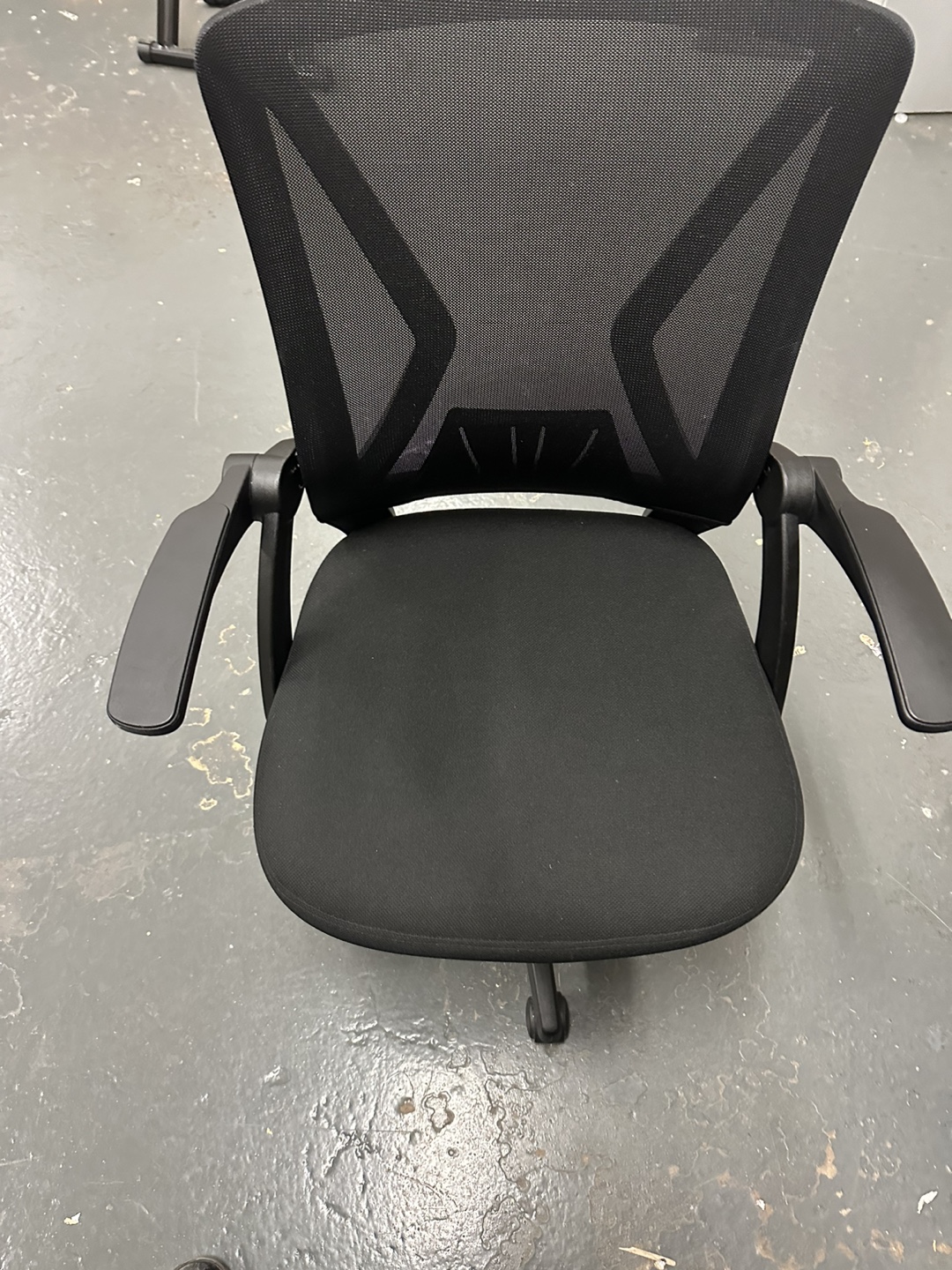 Black Mesh Office Chair with Adjustable Height
