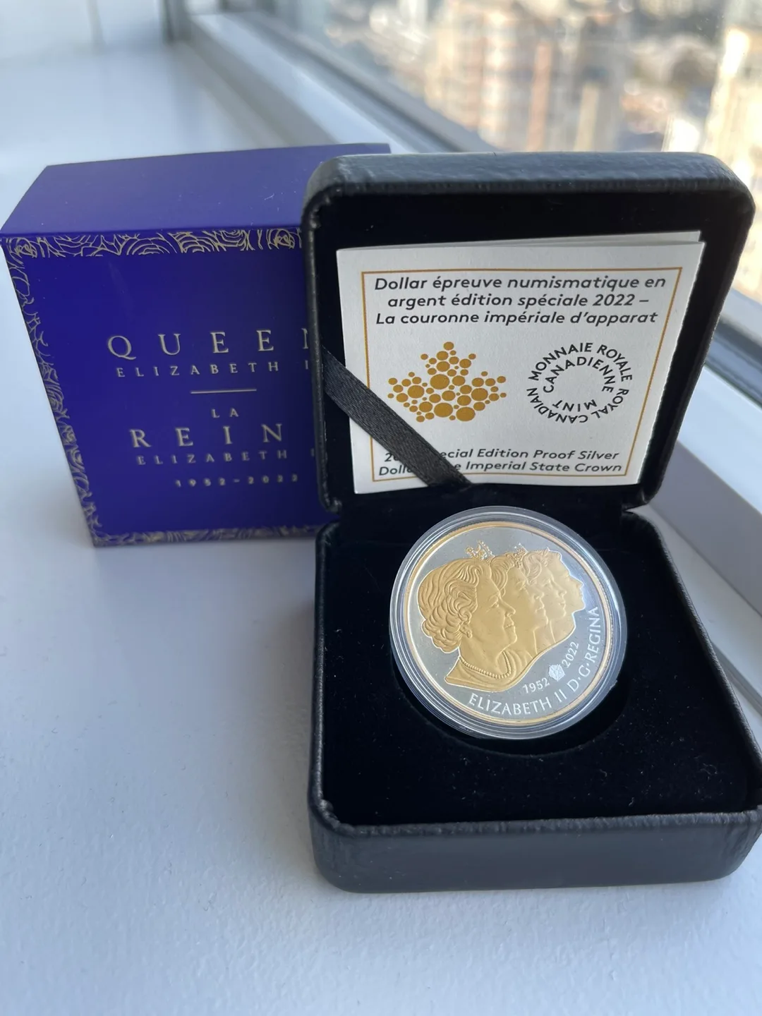 2022 Proof Silver Dollar - The Imperial State Crown image indicator(3)