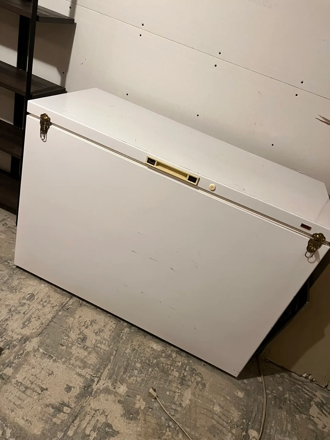 Chest Freezer thumbnail