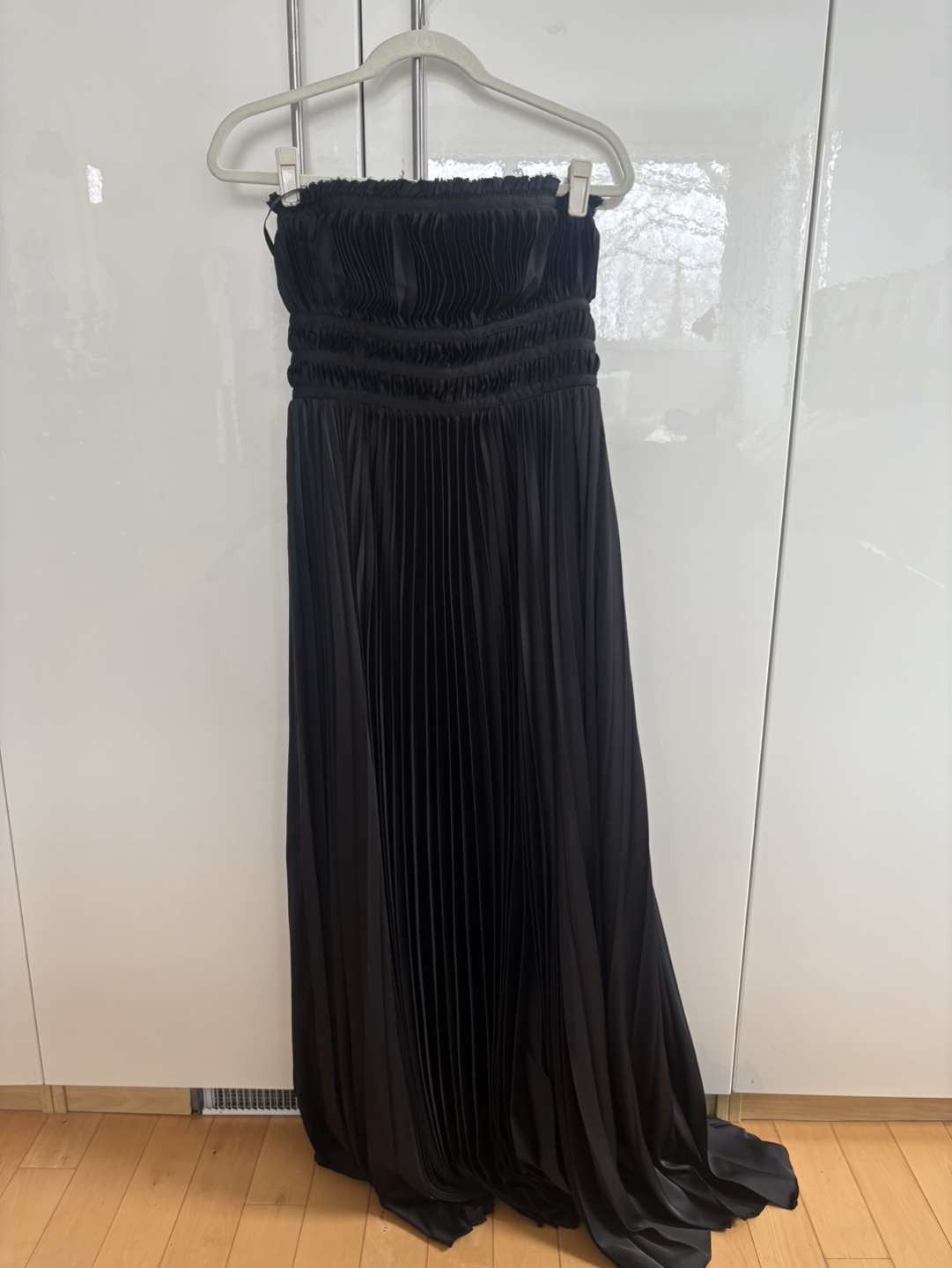 Anthropologie Black Pleated Maxi Dress Size 6