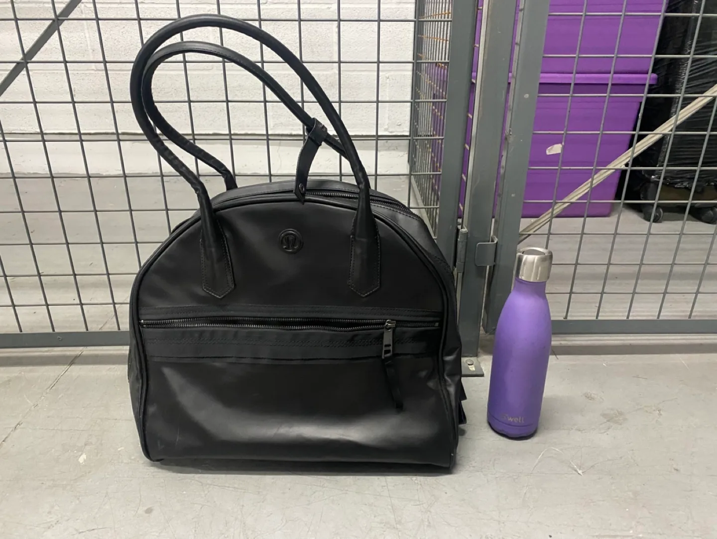 Lululemon City Adventurer Tote Bag - Black image indicator(7)