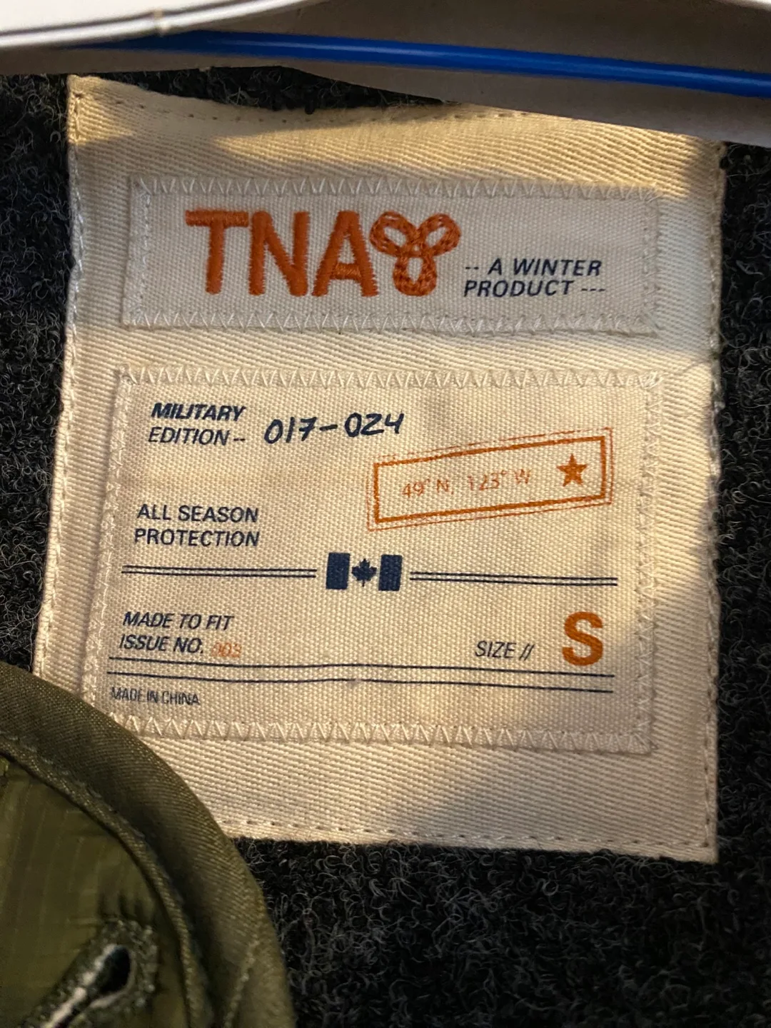 Aritzia TNA Military Edition Quilted Jacket - Size Small image indicator(2)