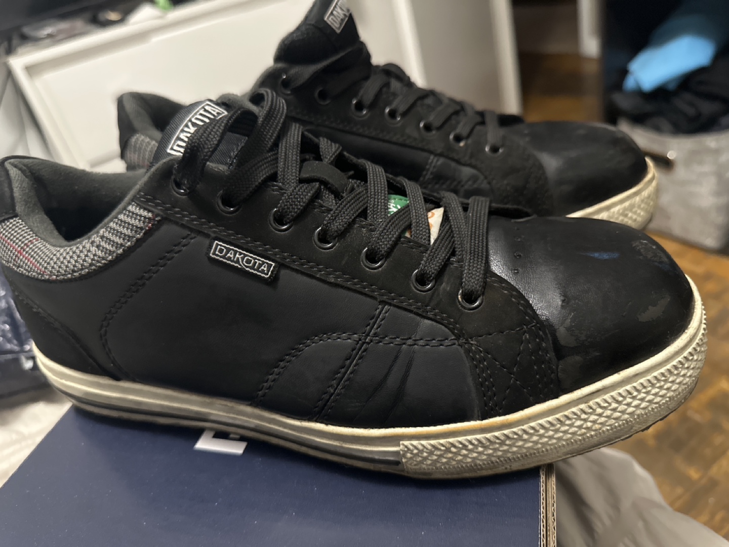 Dakota Men's Black Safety Shoes - Size 9W