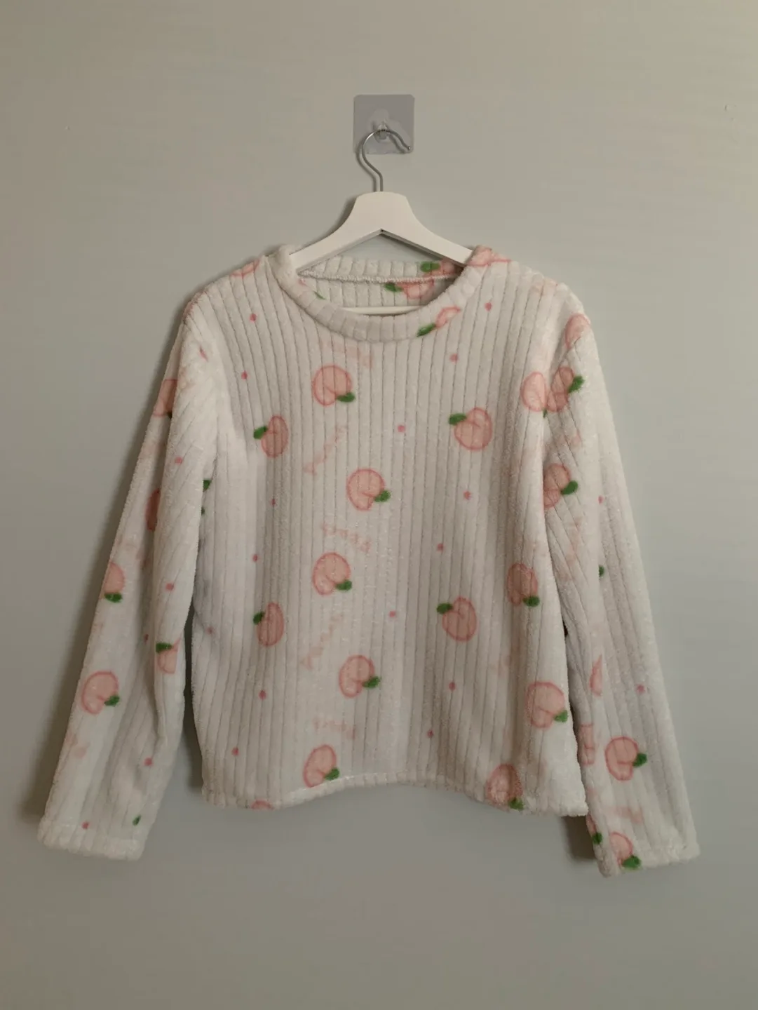 La Vie en Rose Fuzzy sleep wear image indicator(4)