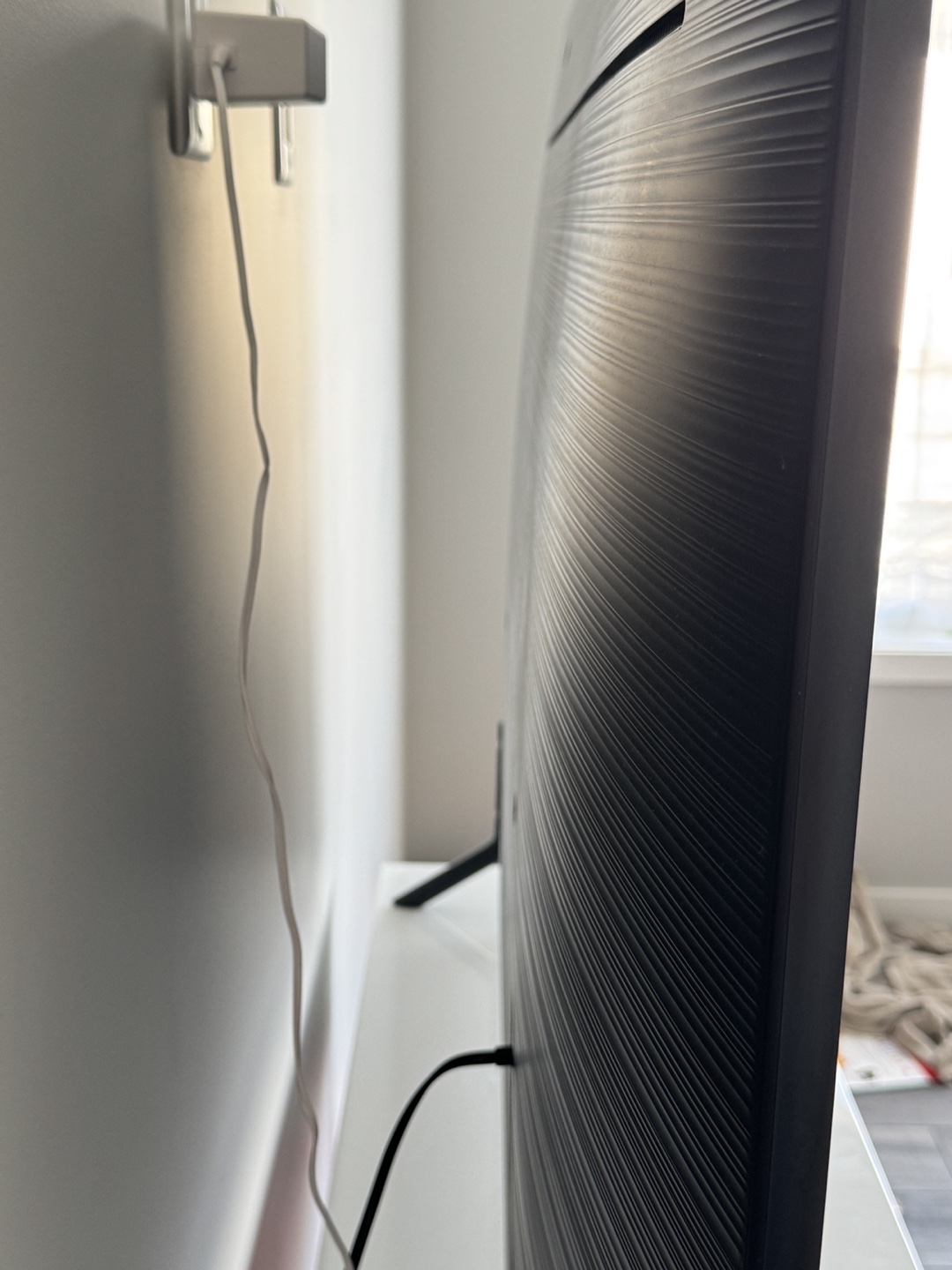 Samsung 58" 4K Ultra HD Smart TV - photo 4