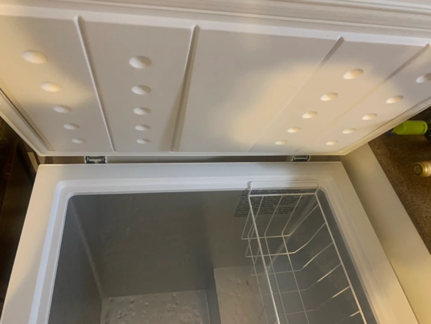 Frigidaire Chest Freezer image indicator(2)