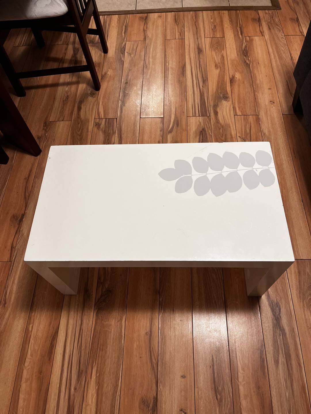 White Coffee Table with Leaf Design