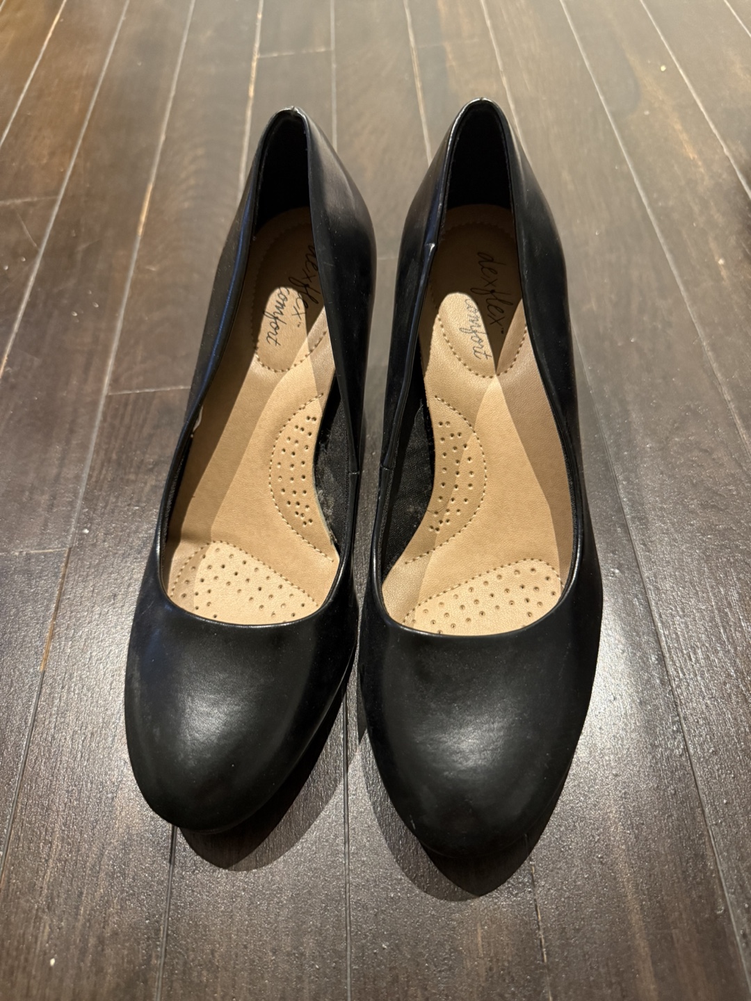 Women's Black Leather Heels, Size 6W