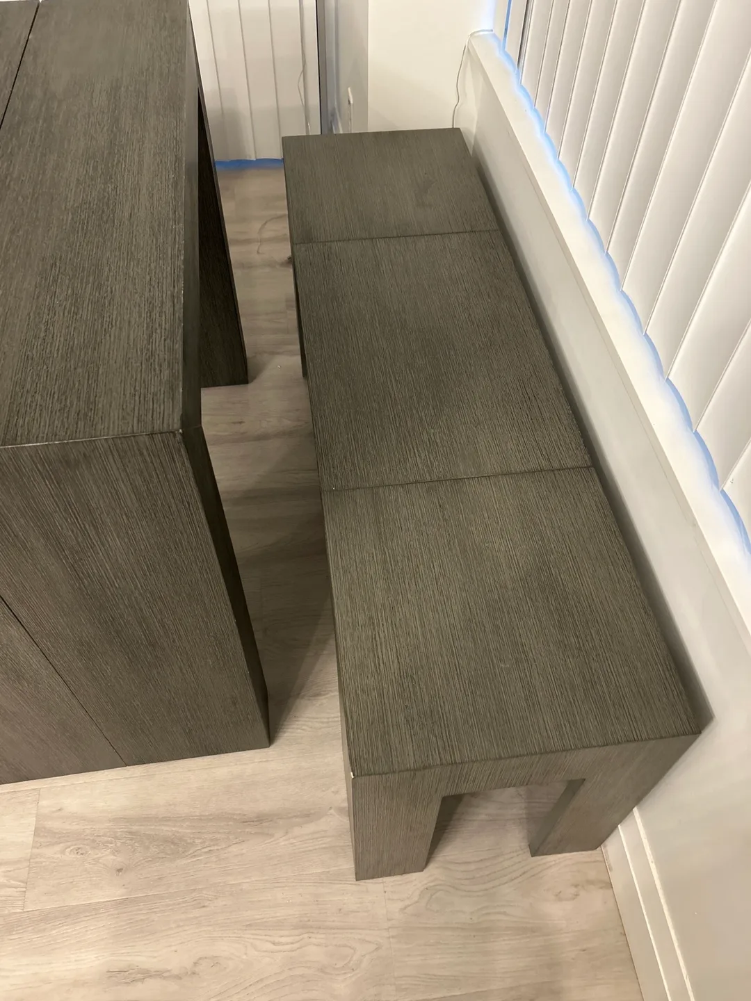 Transformer table, coffee table with storage for leaves, bench image indicator(3)