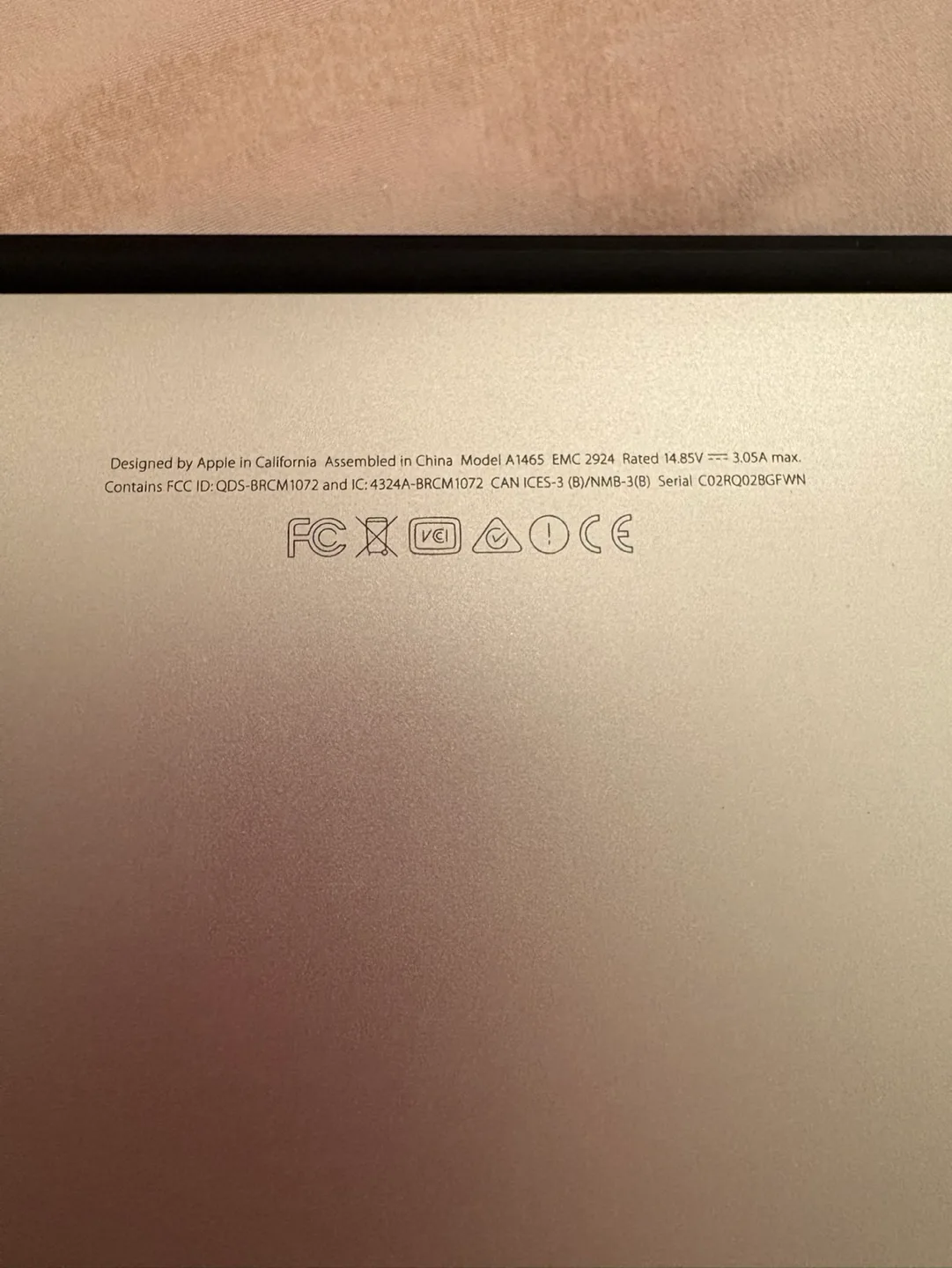 Like New 2015 11 Inch MacBook Air image indicator(5)