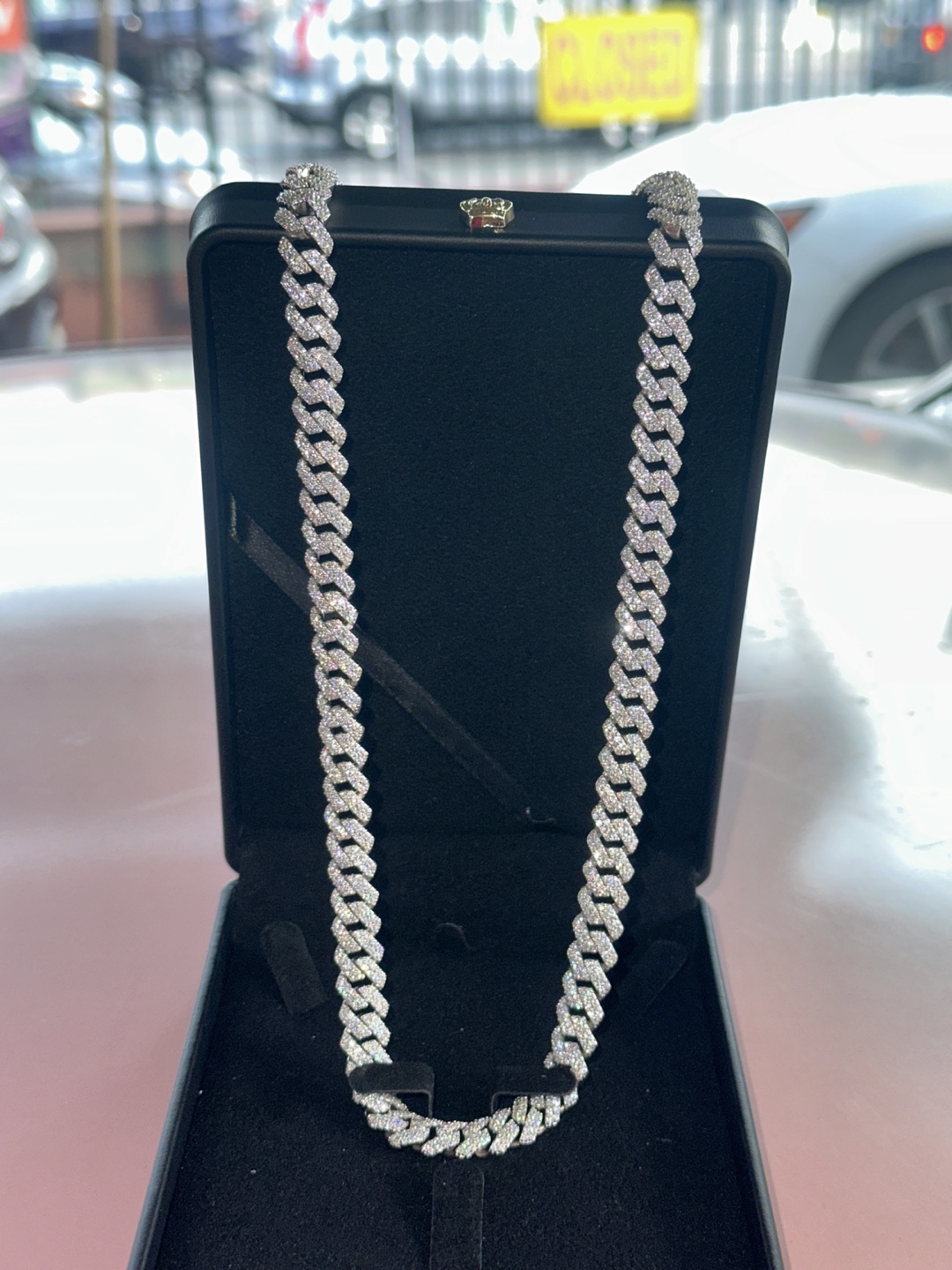 Moissanite Cuban Chain ✅