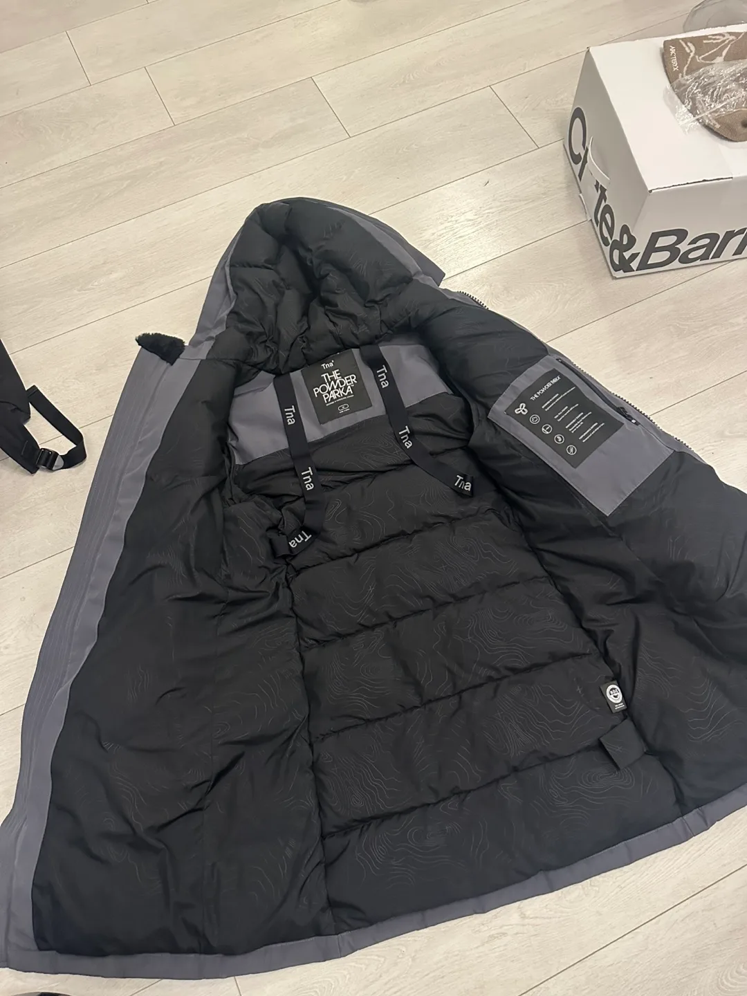 Aritzia The Powder Parka - Mid-Length Goose Down Jacket image indicator(2)