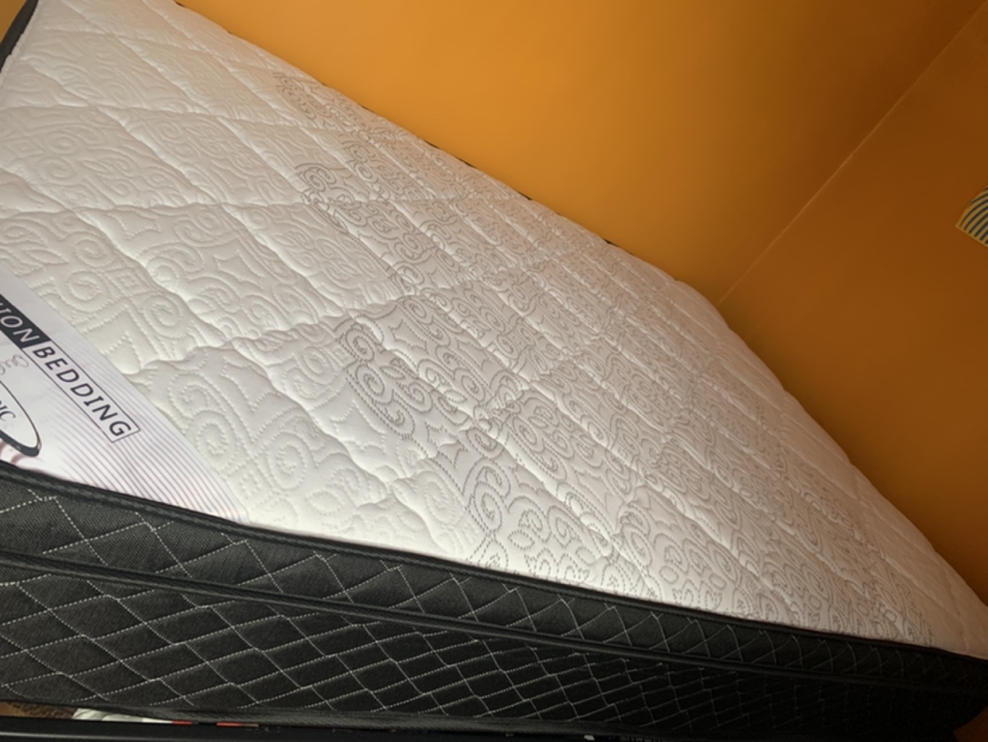 Double Mattress barely used - photo 2