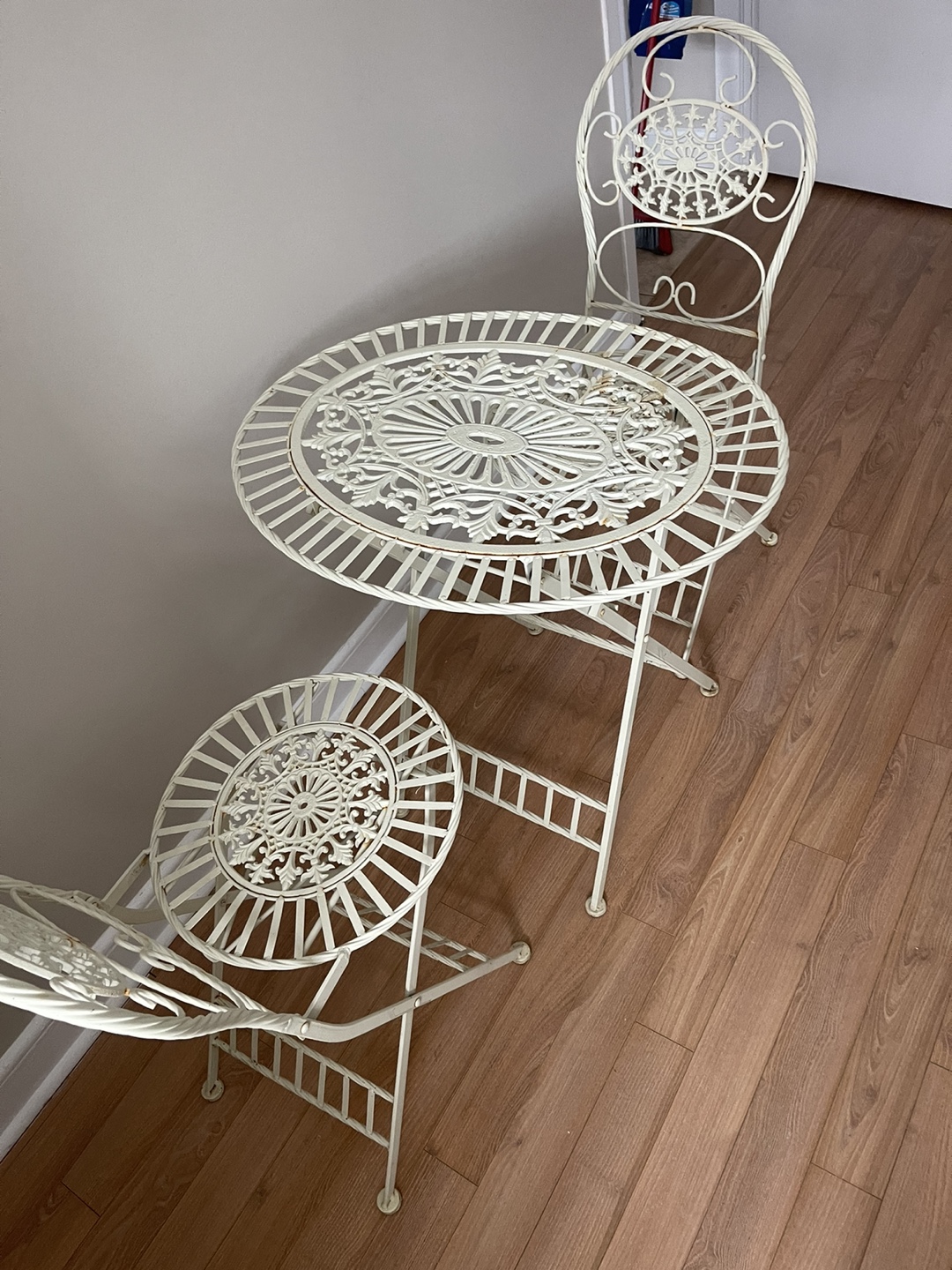 Ornate Metal Bistro Set - Table and Two Chairs - photo 3