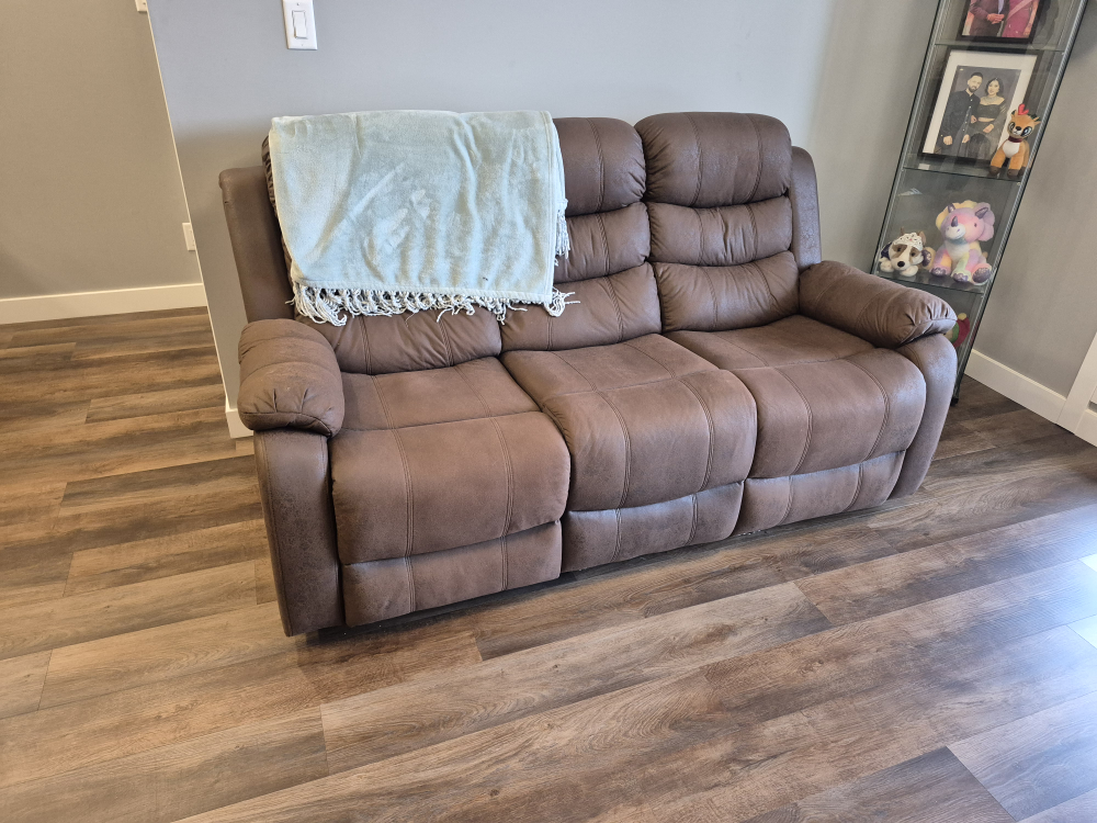 Brown Reclining Sofa - photo 5
